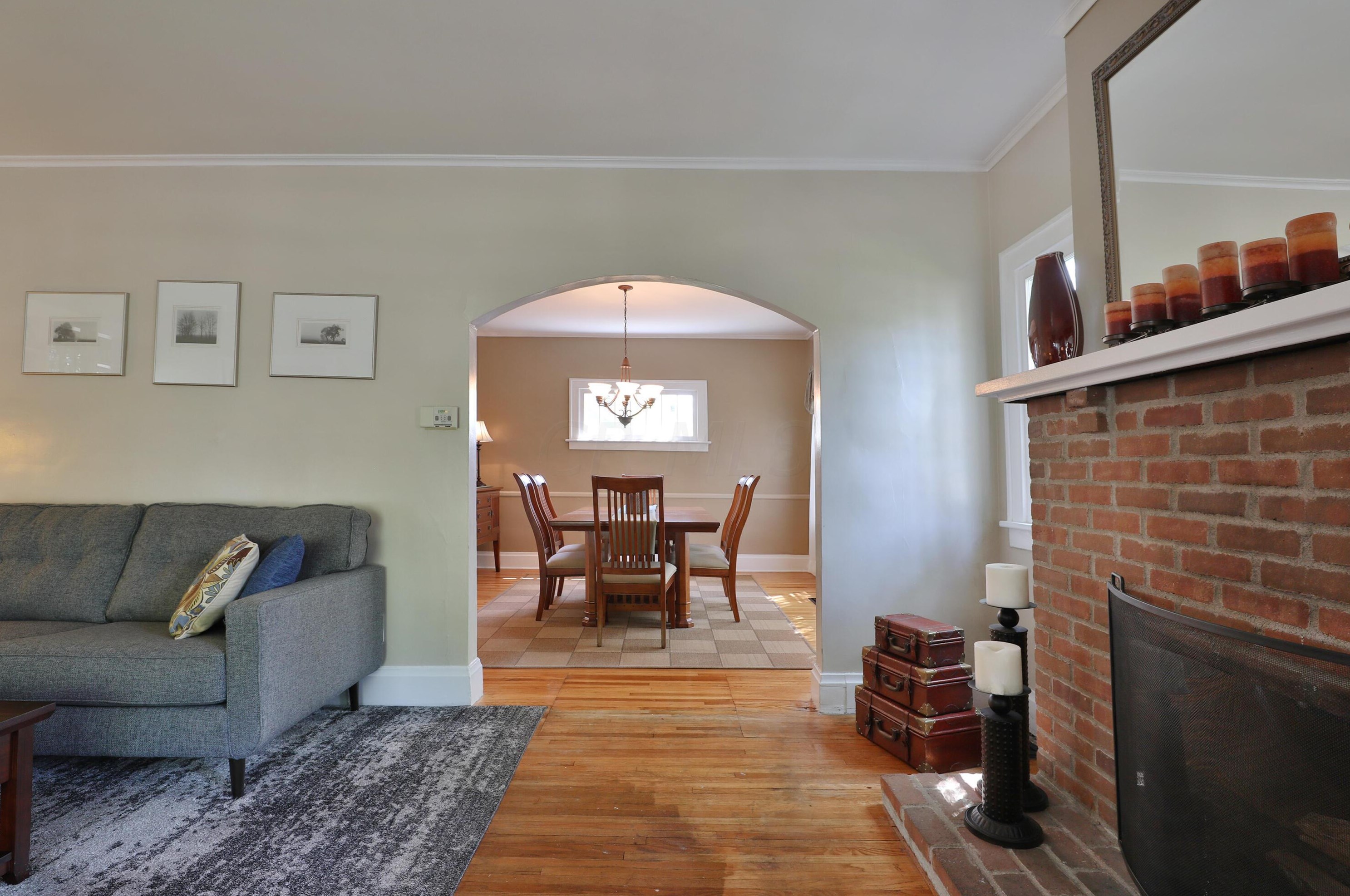 185 Weber Rd, Columbus OH 43202-1451 exterior