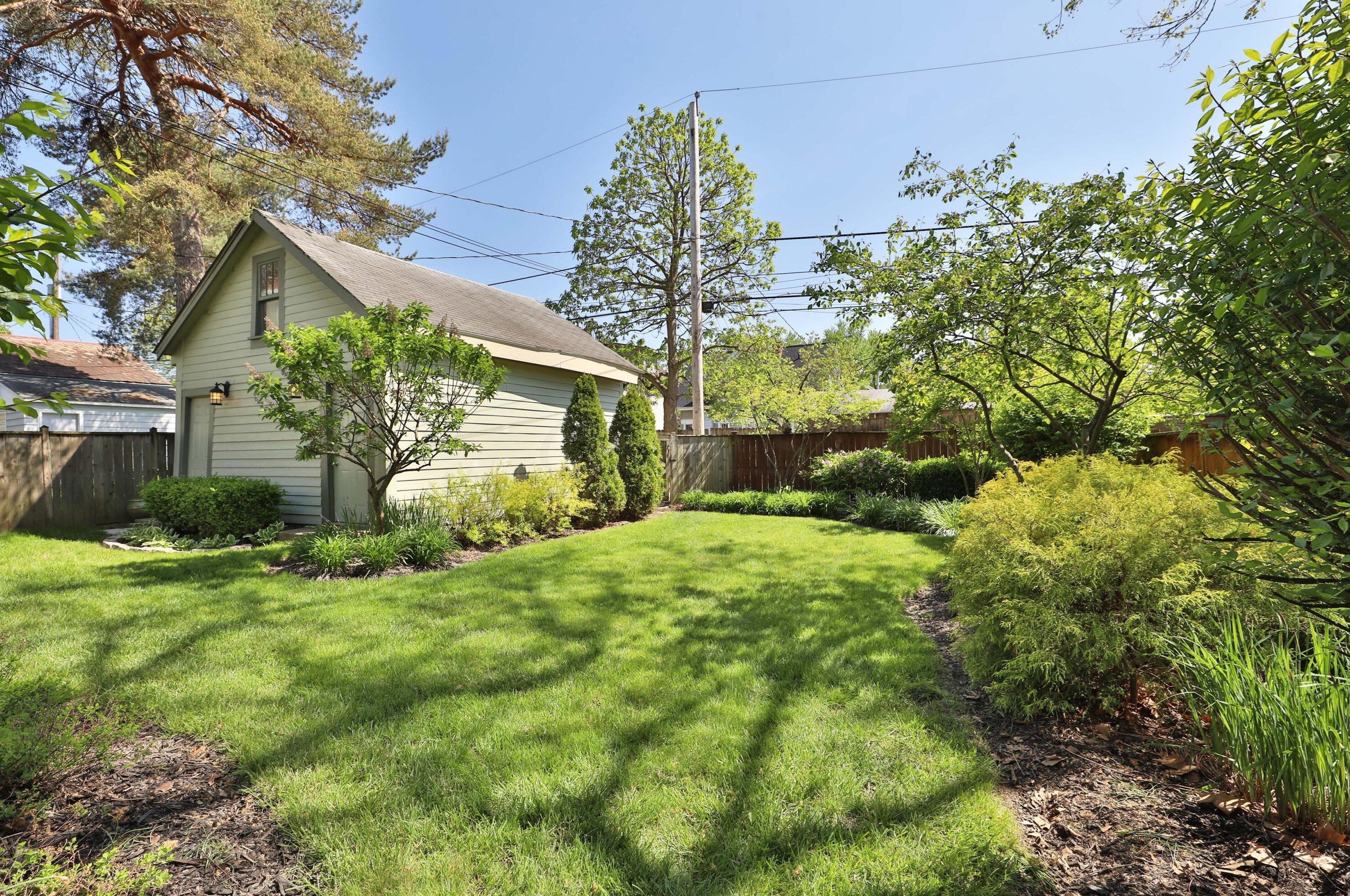 185 Weber Rd, Columbus OH 43202-1451 exterior