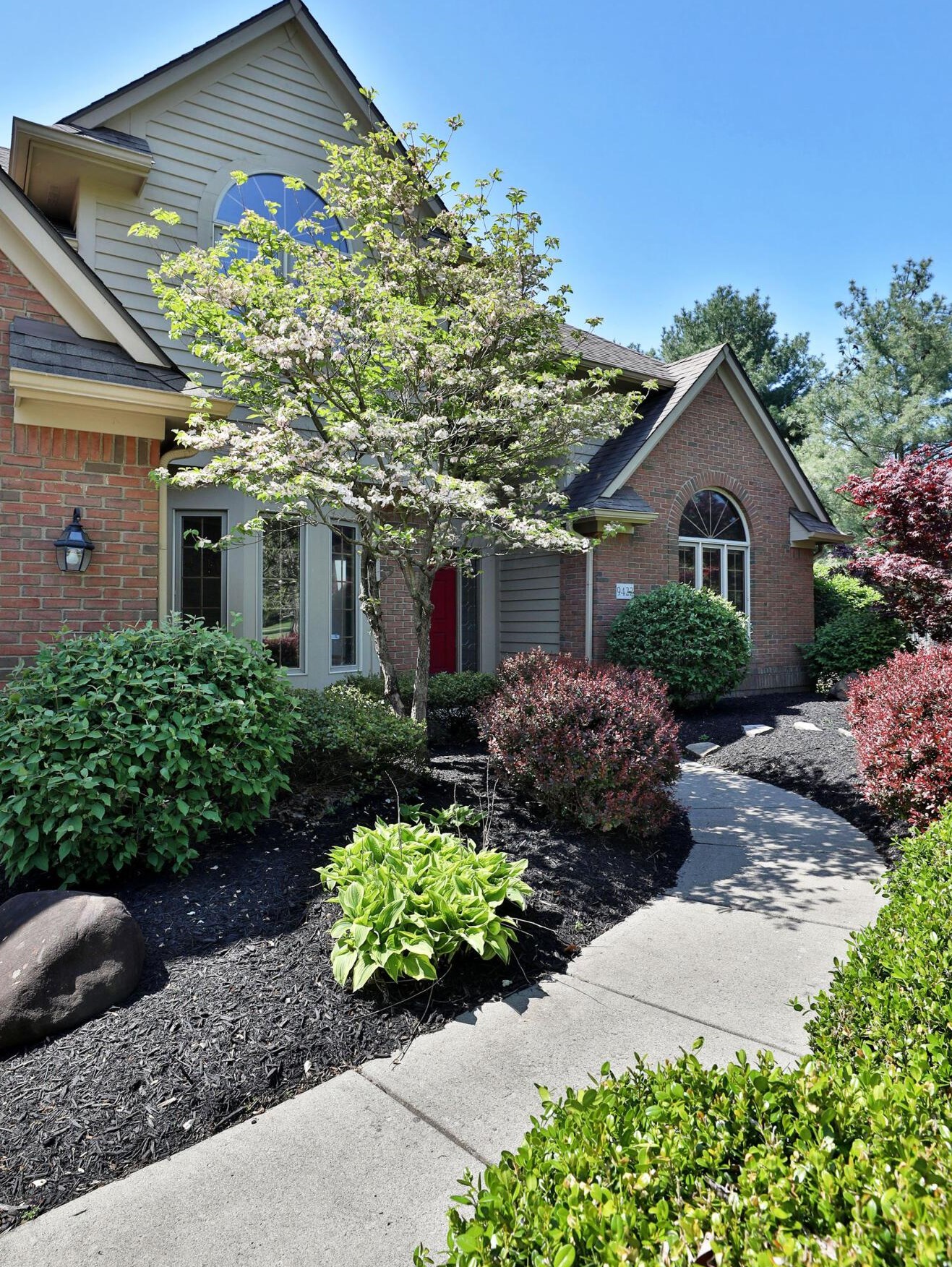 9422 Timberbank Cir, Pickerington, OH 43147-8394