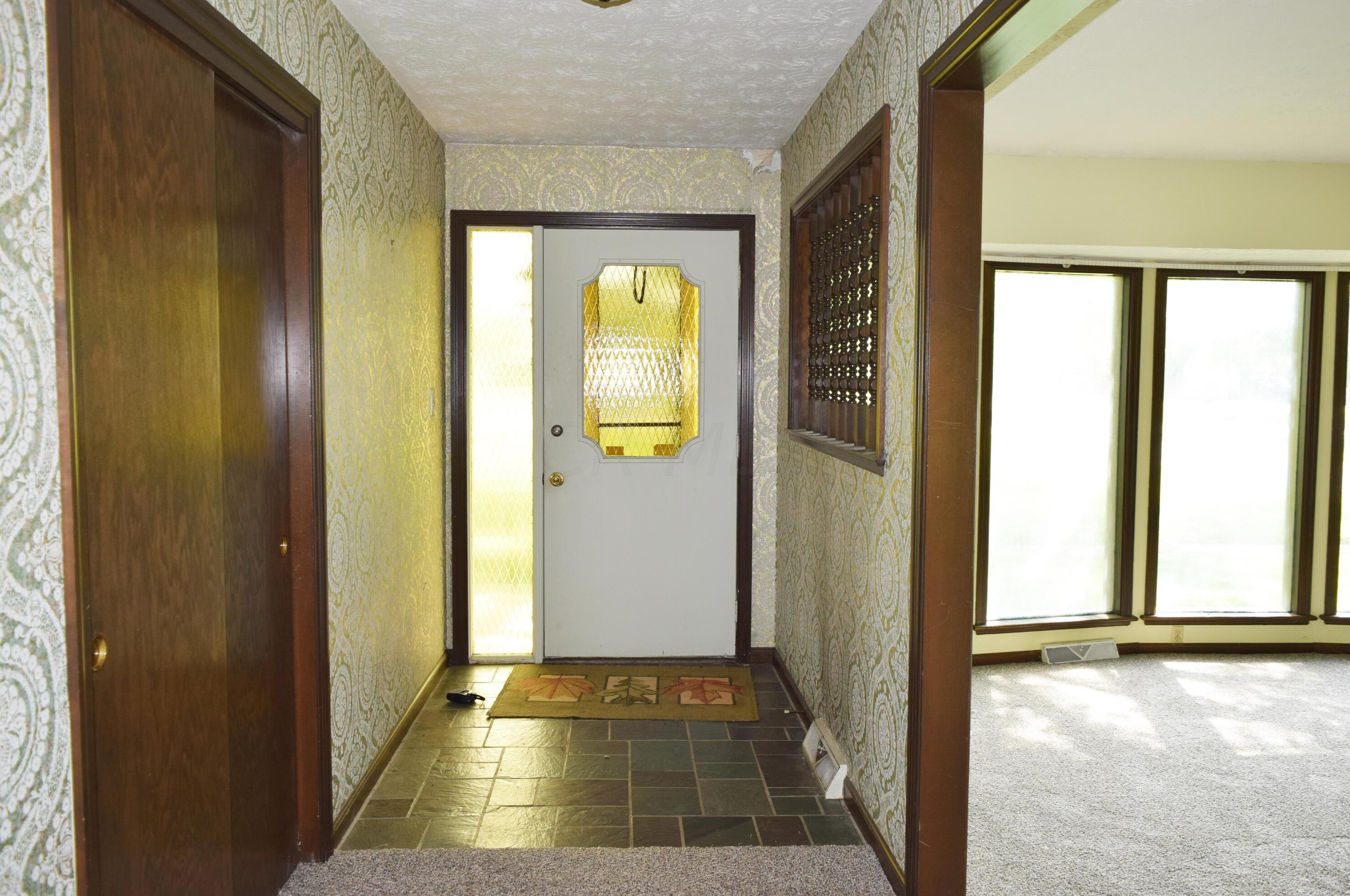 5385 Hoover Rd, Darbydale, OH 43123