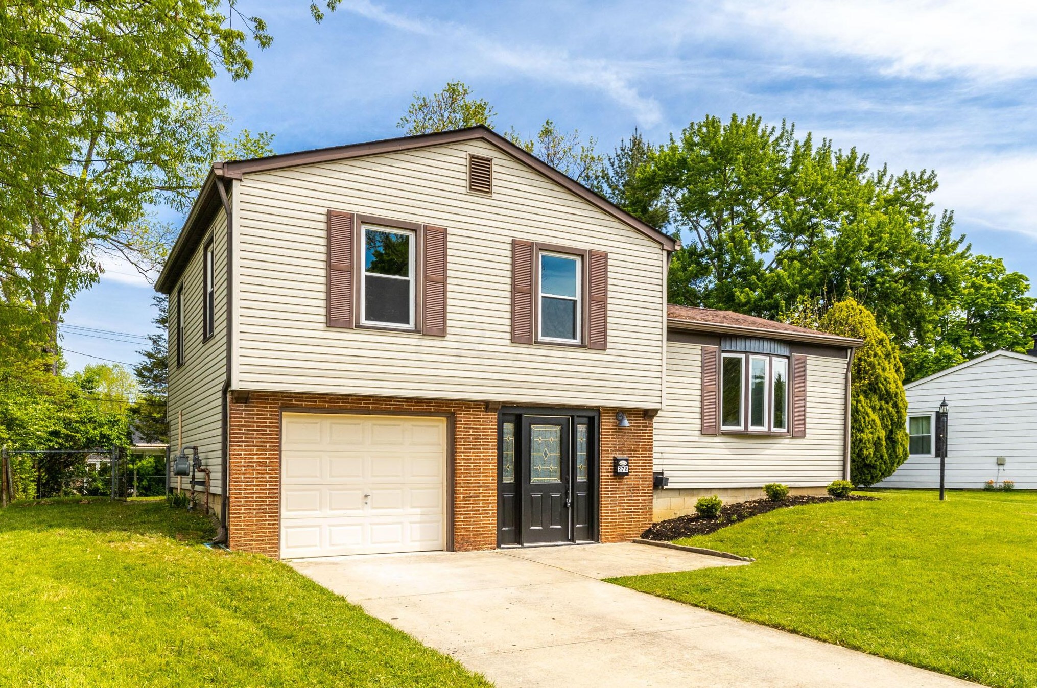278 Mohawk Ave, Westerville, OH 43081-2641