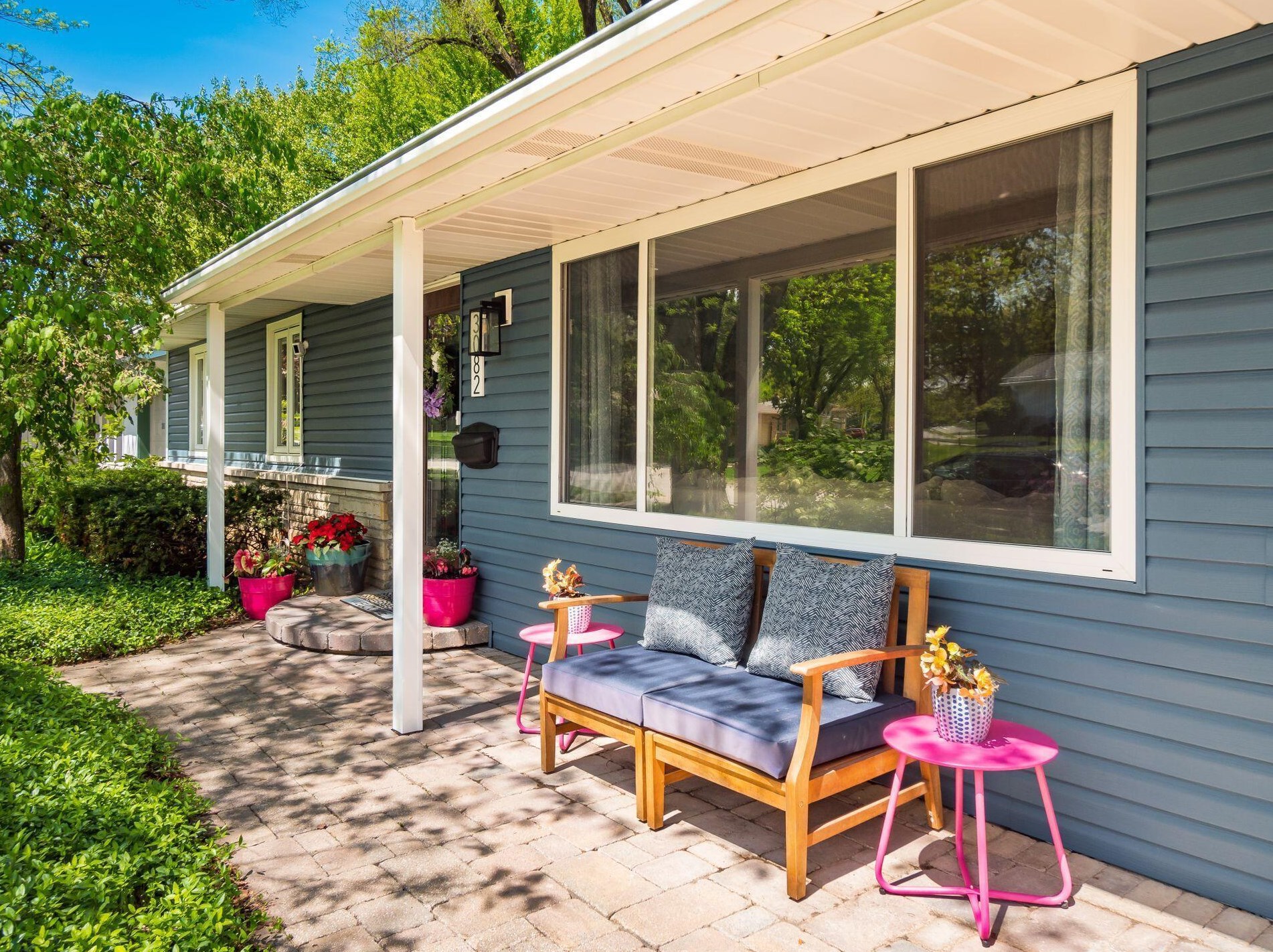3082 Trentwood Rd, Columbus, OH 43221-2349