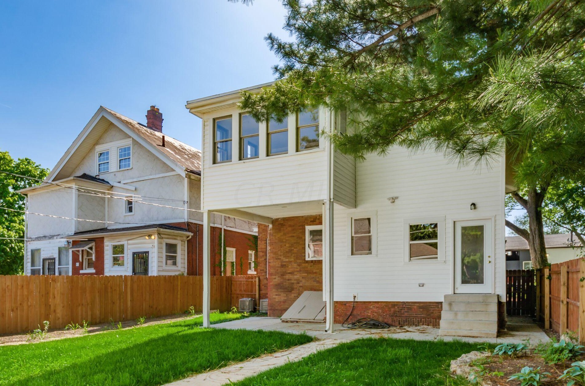 42 Governors Pl, Columbus OH  43203-1911 exterior