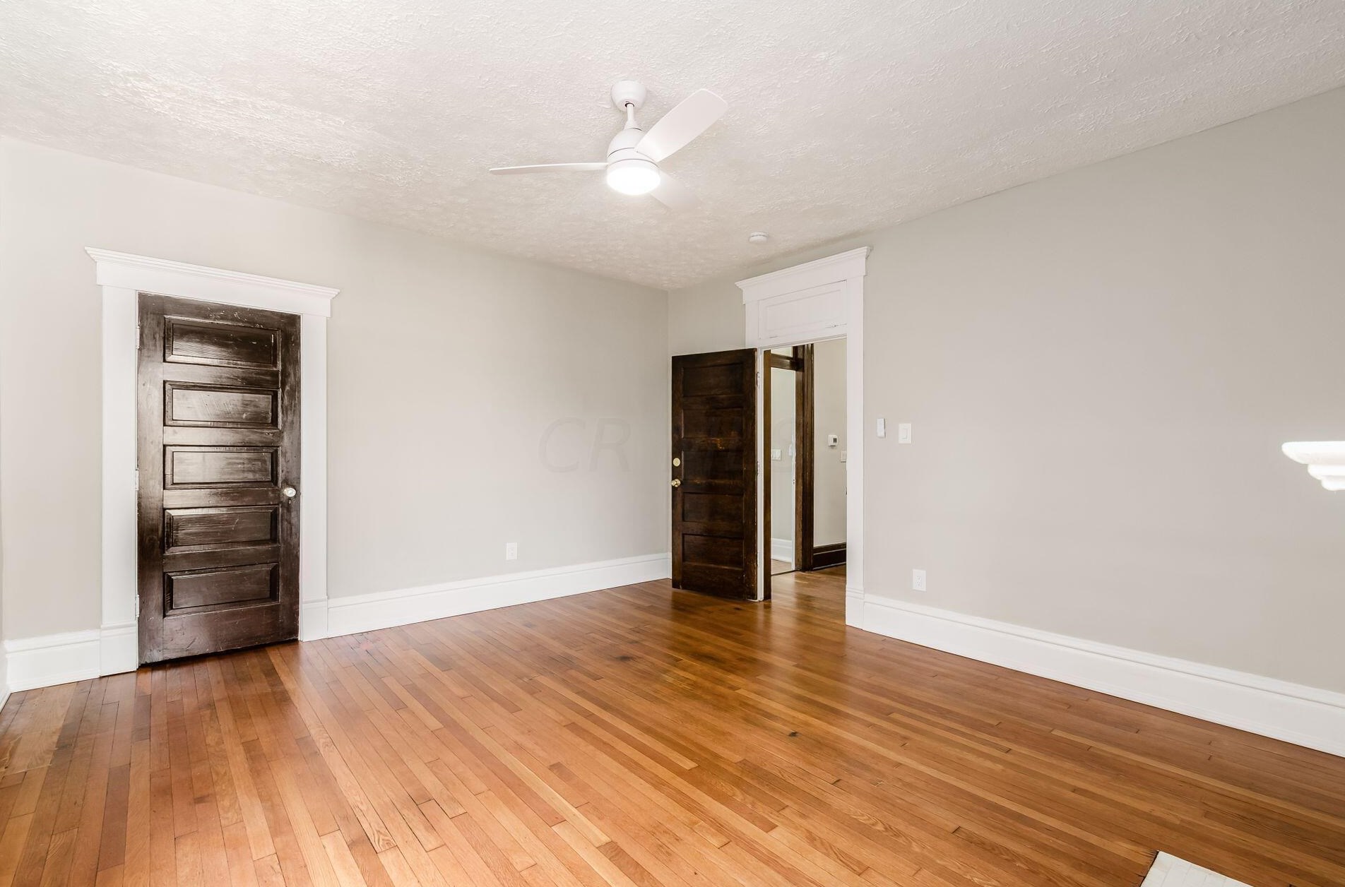 42 Governors Pl, Columbus OH  43203-1911 exterior