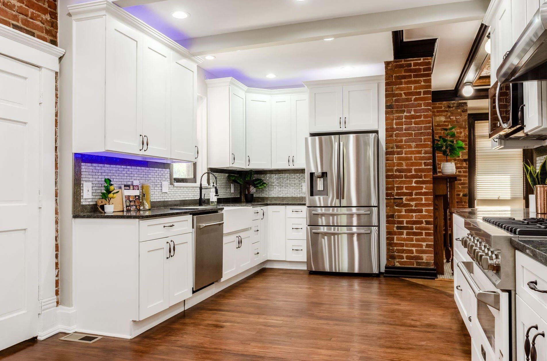 42 Governors Pl, Columbus OH  43203-1911 exterior