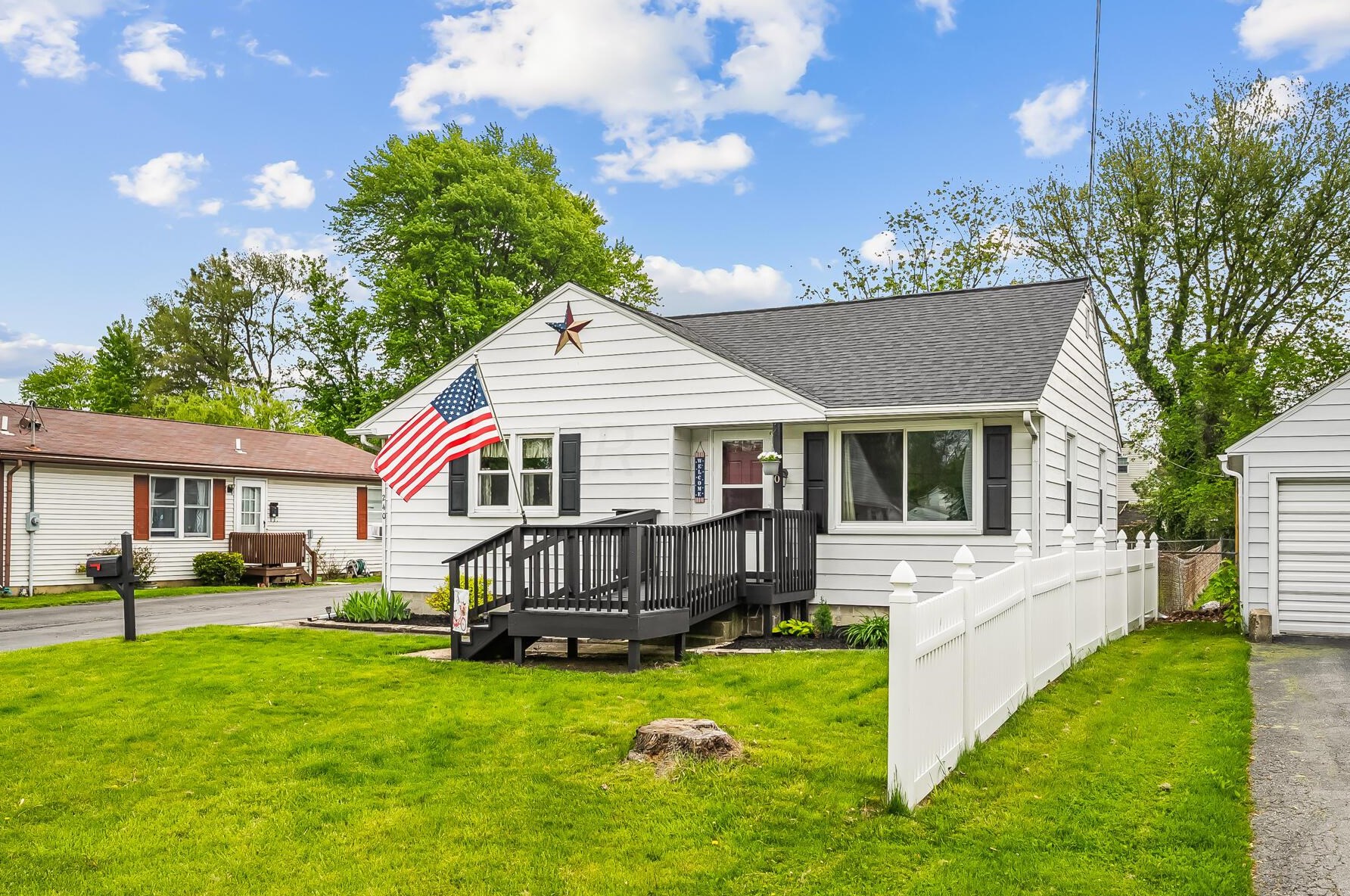 240 Kenmore Ave, Marion, OH 43302