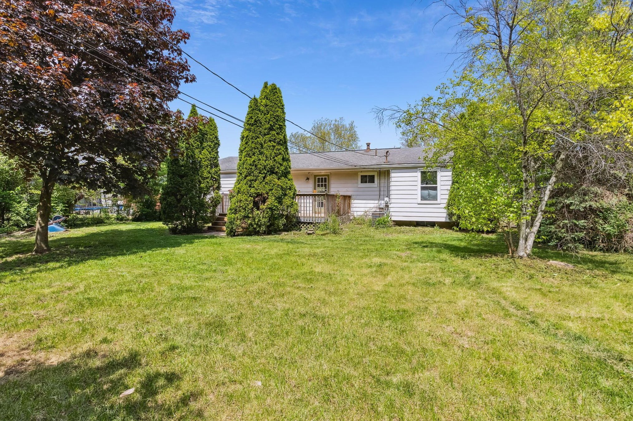 4690 Glendon Rd, Columbus OH 43229-6447 exterior