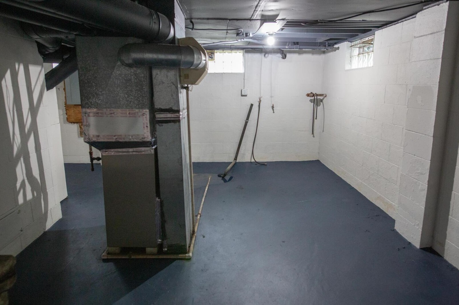 1708 Bide A Wee Park Ave, Columbus OH 43205-3039 exterior