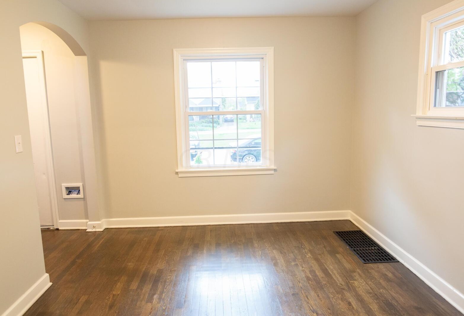 1708 Bide A Wee Park Ave, Columbus OH 43205-3039 exterior