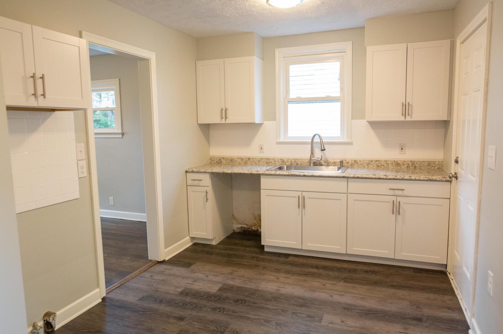 1708 Bide A Wee Park Ave, Columbus OH 43205-3039 exterior