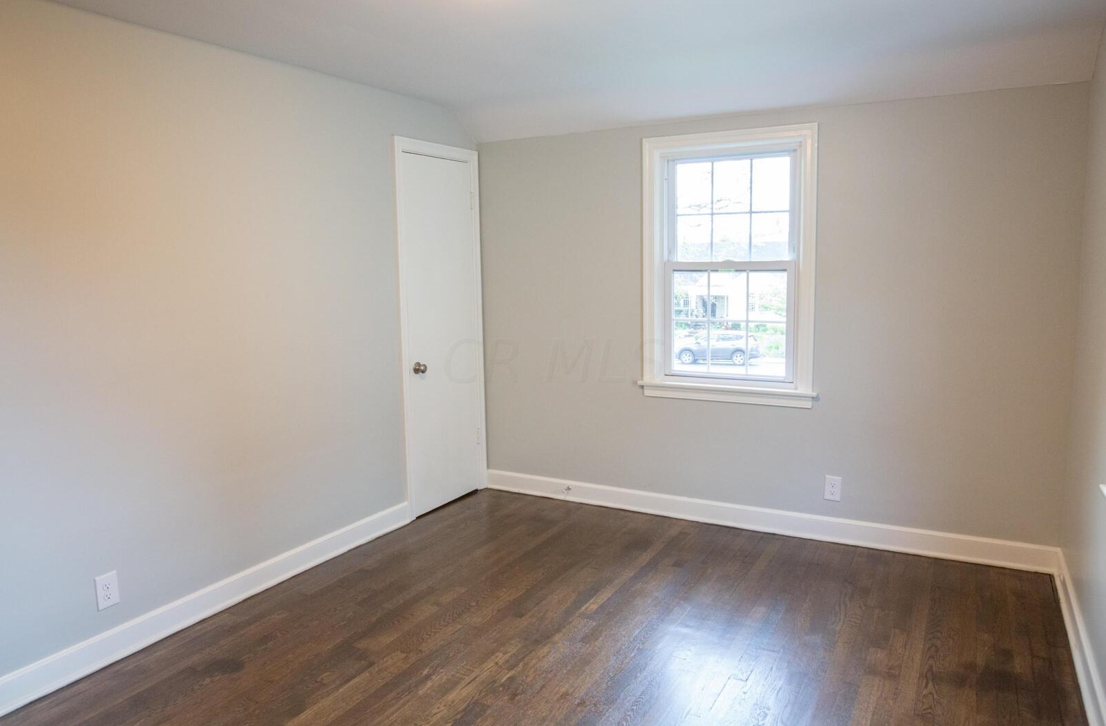 1708 Bide A Wee Park Ave, Columbus OH 43205-3039 exterior