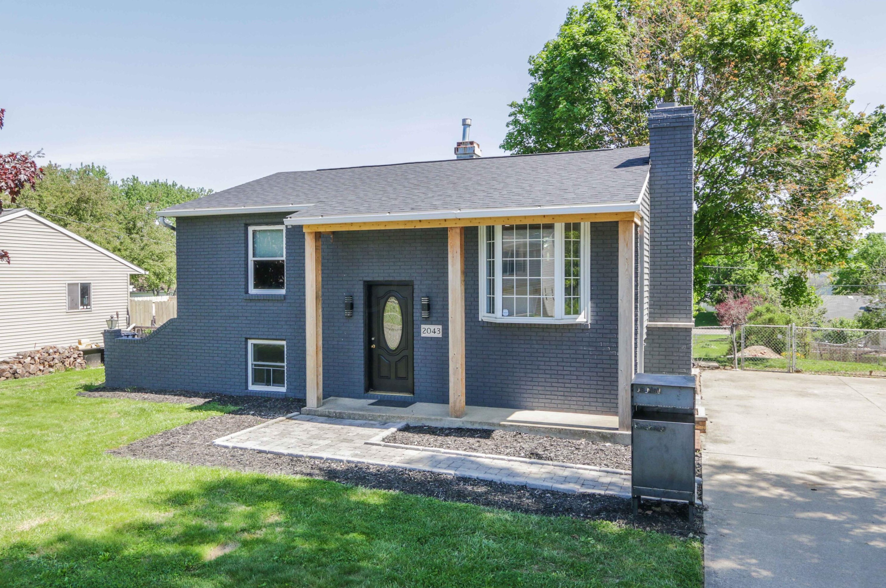 2043 Turner Dr, Lancaster, OH 43130