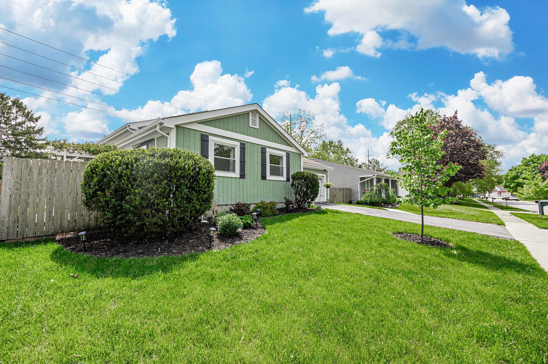 6516 Ponset St, Dublin, OH 43017-1622