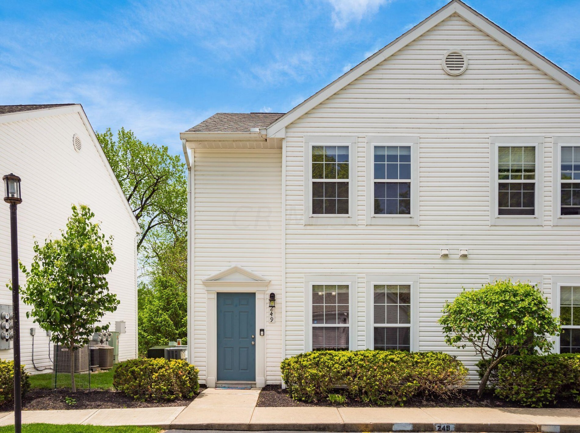 249 Sunset Cv, Columbus, OH 43202-1977