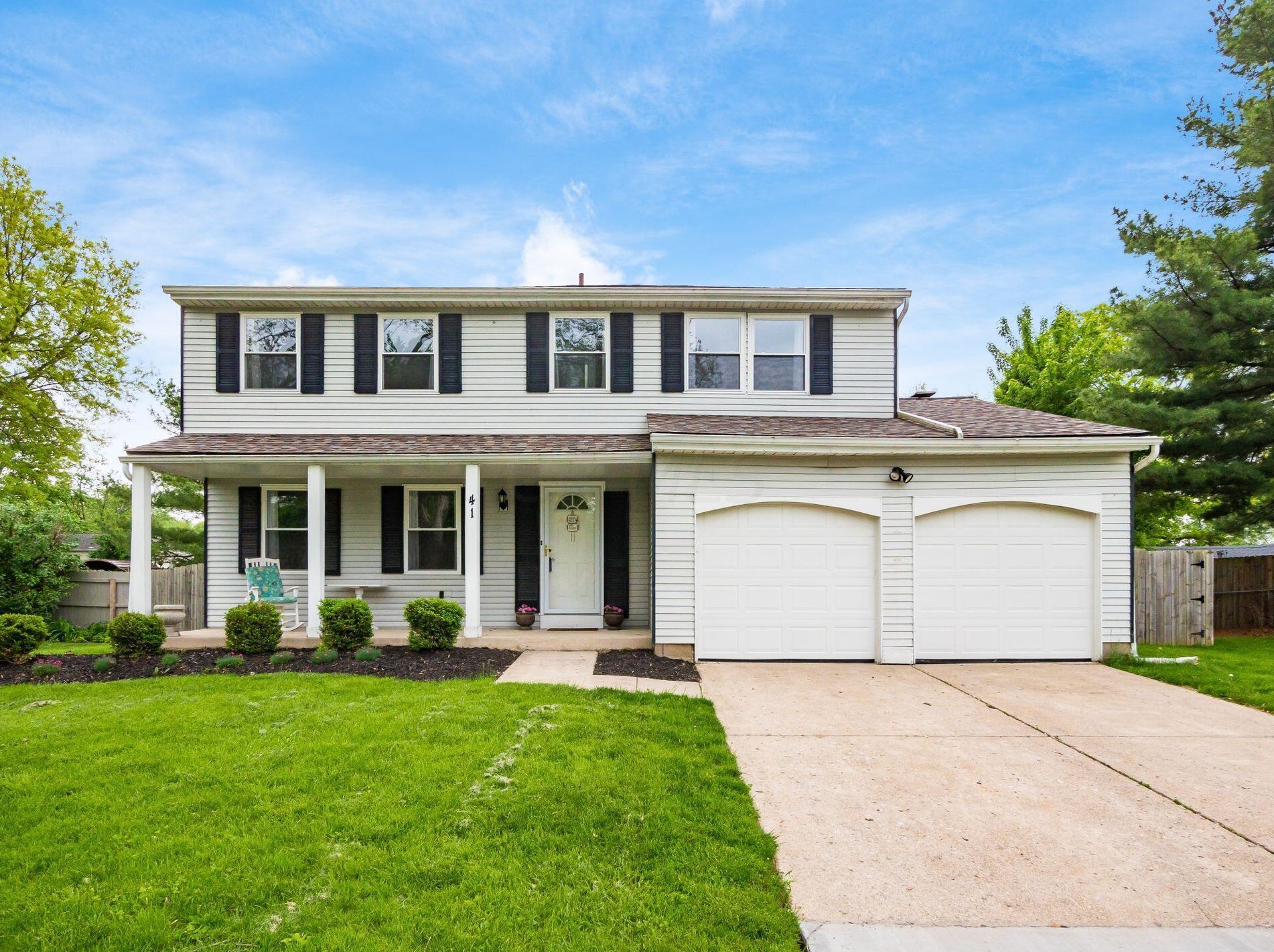 41 Lynette Dr, Pickerington, OH 43147-1330