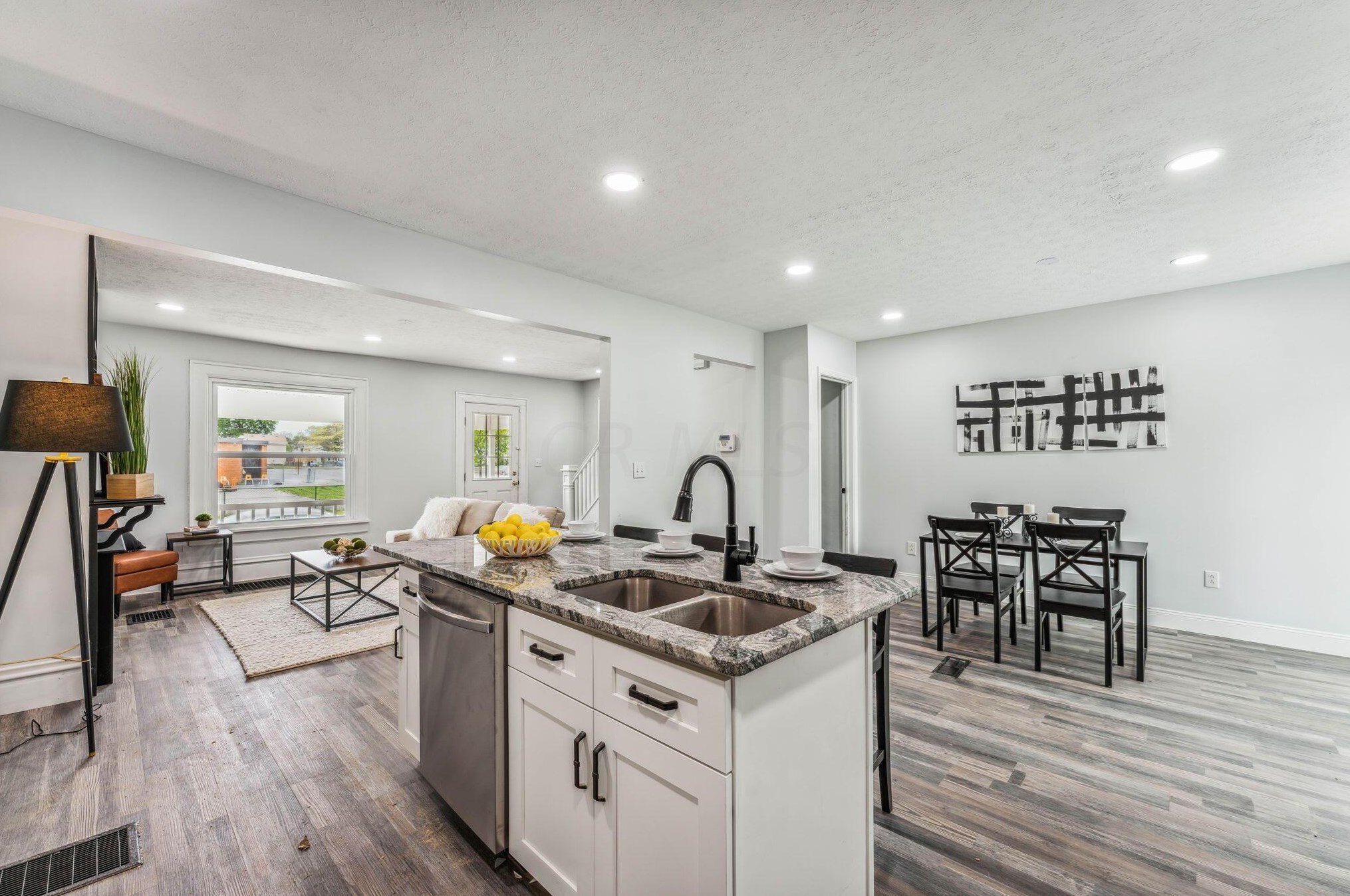 734 Kelton Ave, Columbus OH  43205-2908 exterior