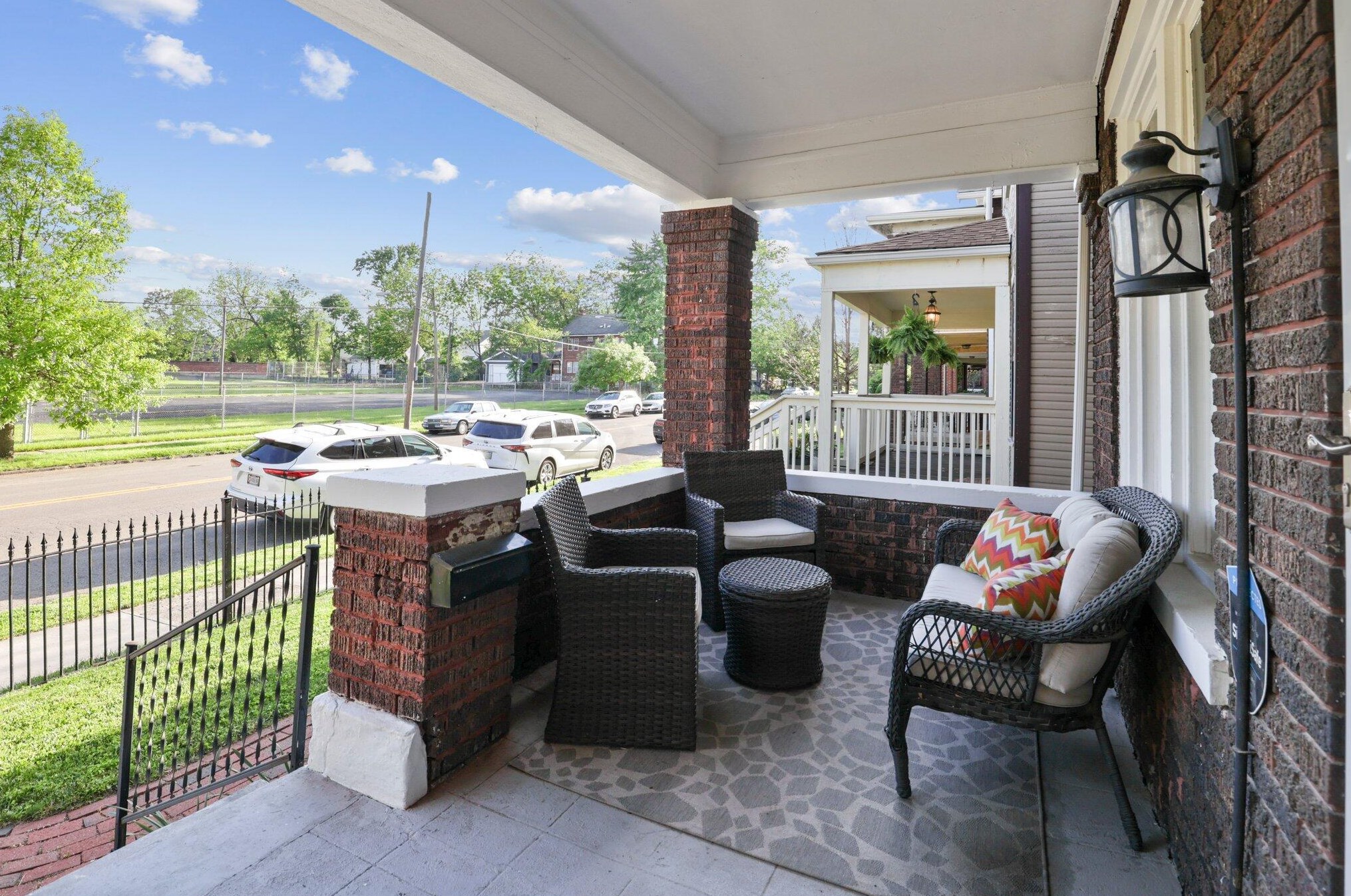 1518 Bryden Rd, Columbus OH 43205-2125 exterior