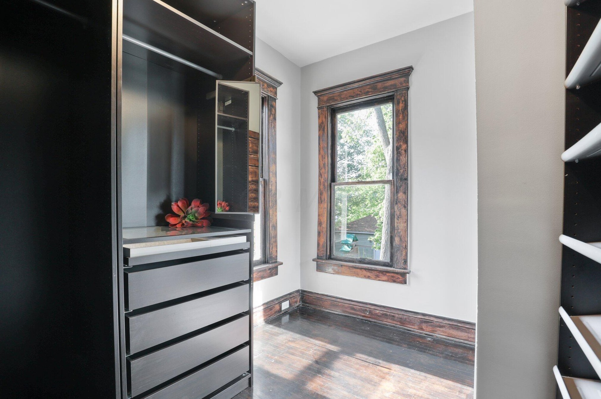 1518 Bryden Rd, Columbus OH 43205-2125 exterior