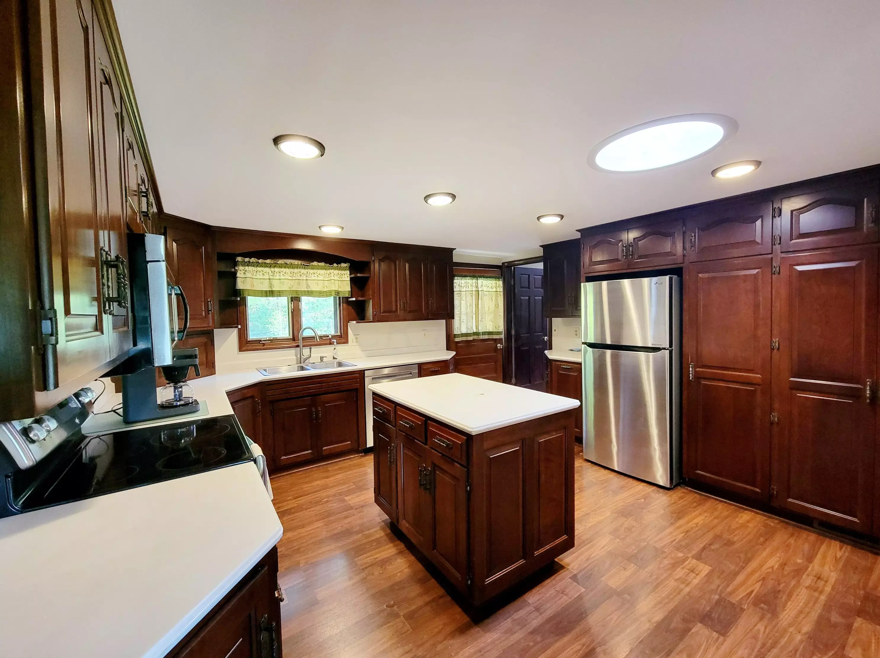 6303 State Route 669, McConnelsvle, OH 43756