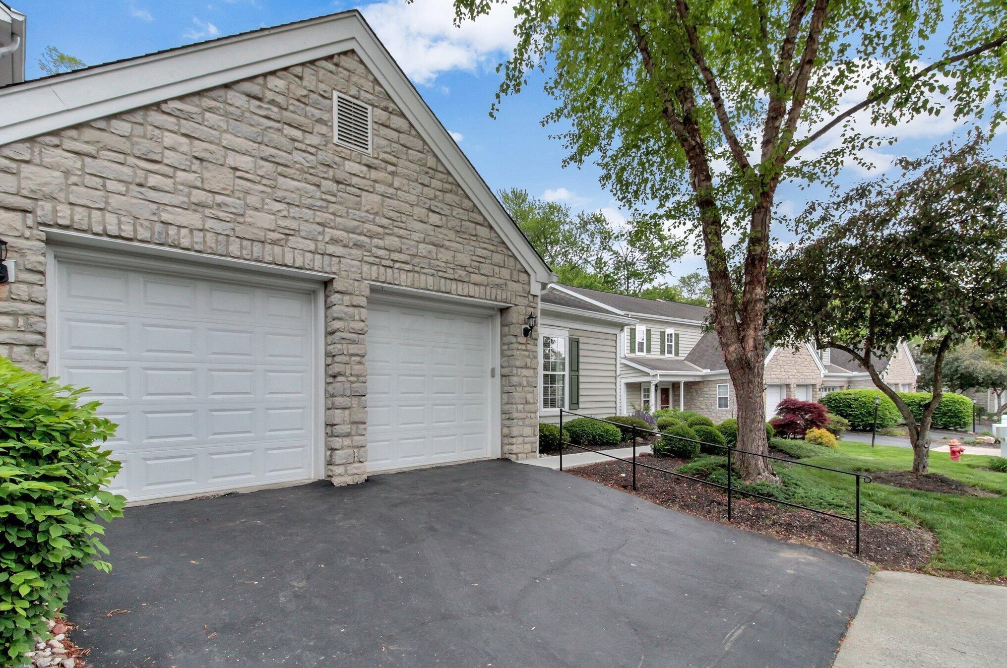 434 Crossings Dr, Westerville, OH 43082-6339