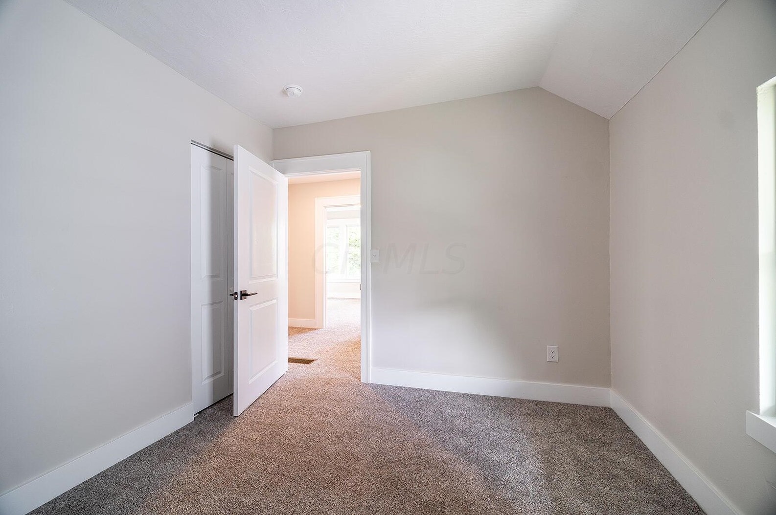 784 Kimball Pl, Columbus OH  43205-2813 exterior