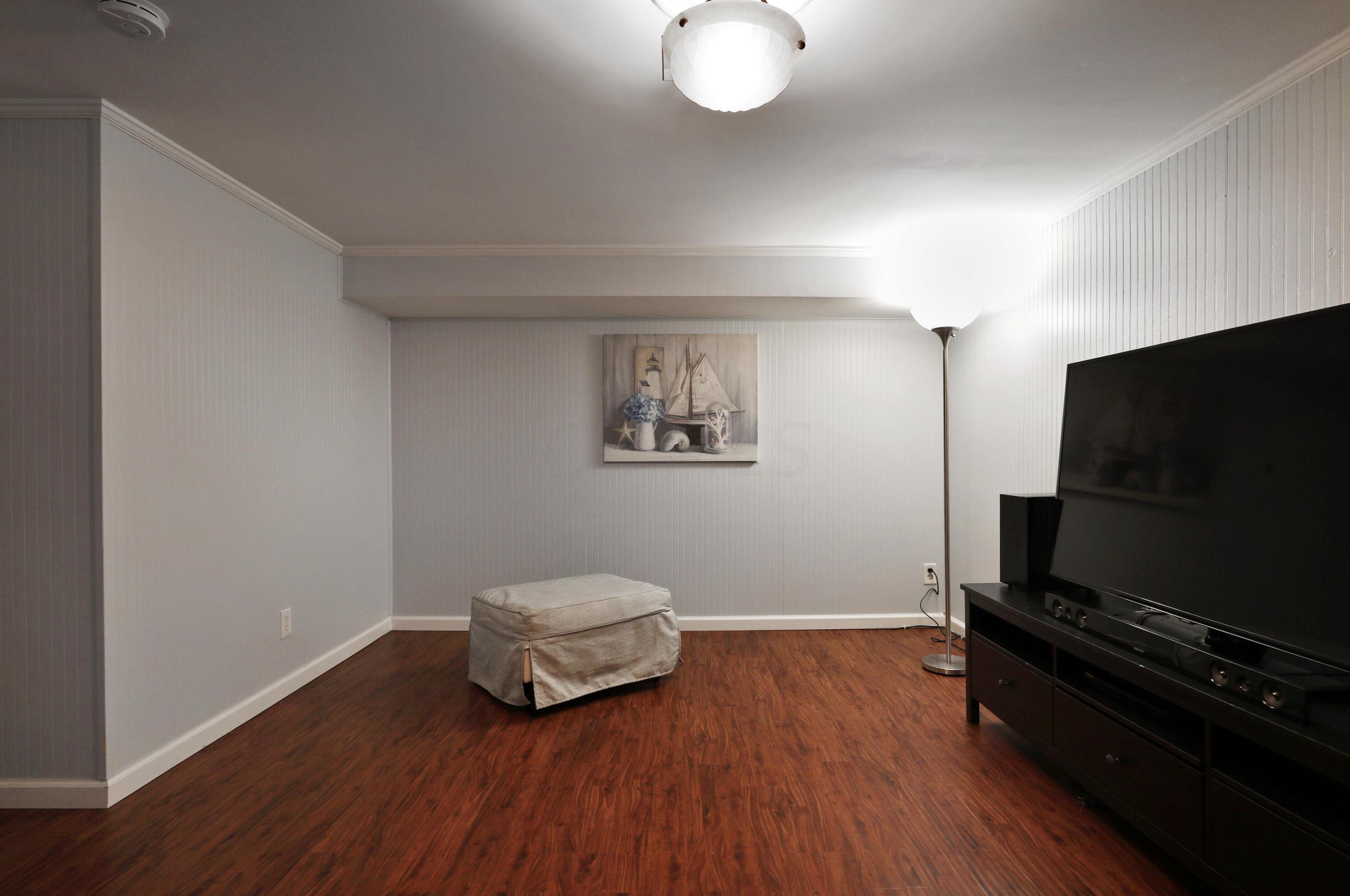 614 Grant Ave, Columbus OH 43215-5549 exterior