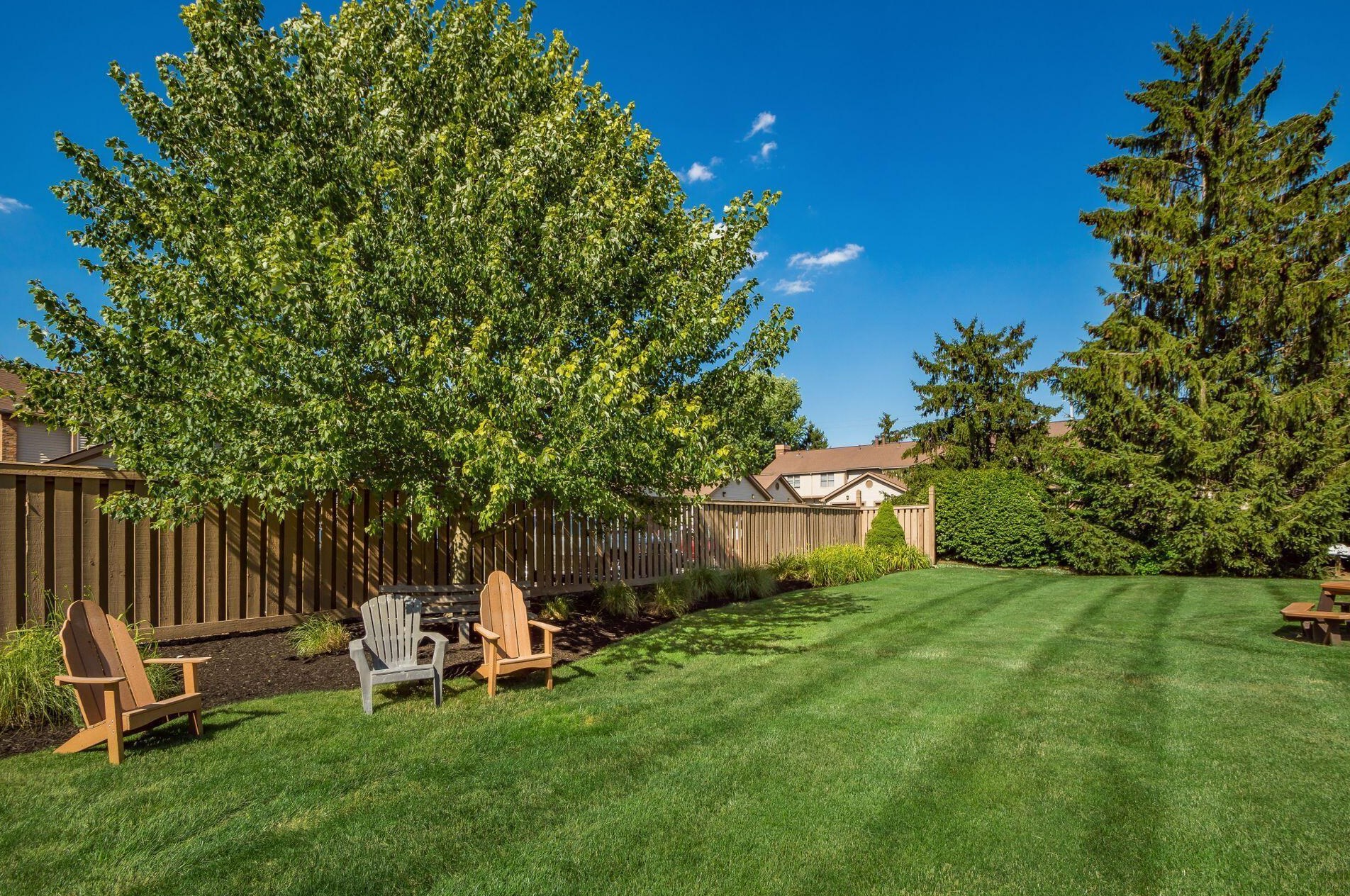 435 North St, Columbus OH 43085-7218 exterior