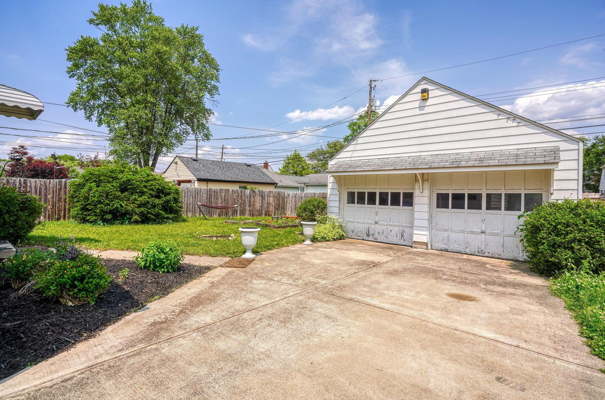 46 Algonquin Ave, Columbus OH  43204-1902 exterior