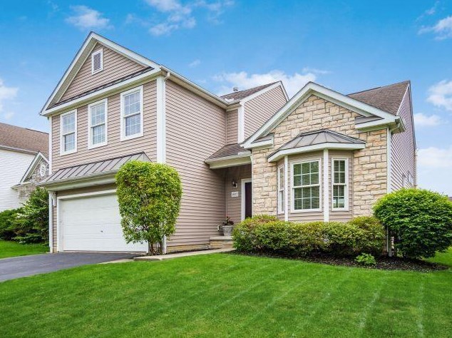 6923 Shady Rock Ln, Blacklick, OH 43004