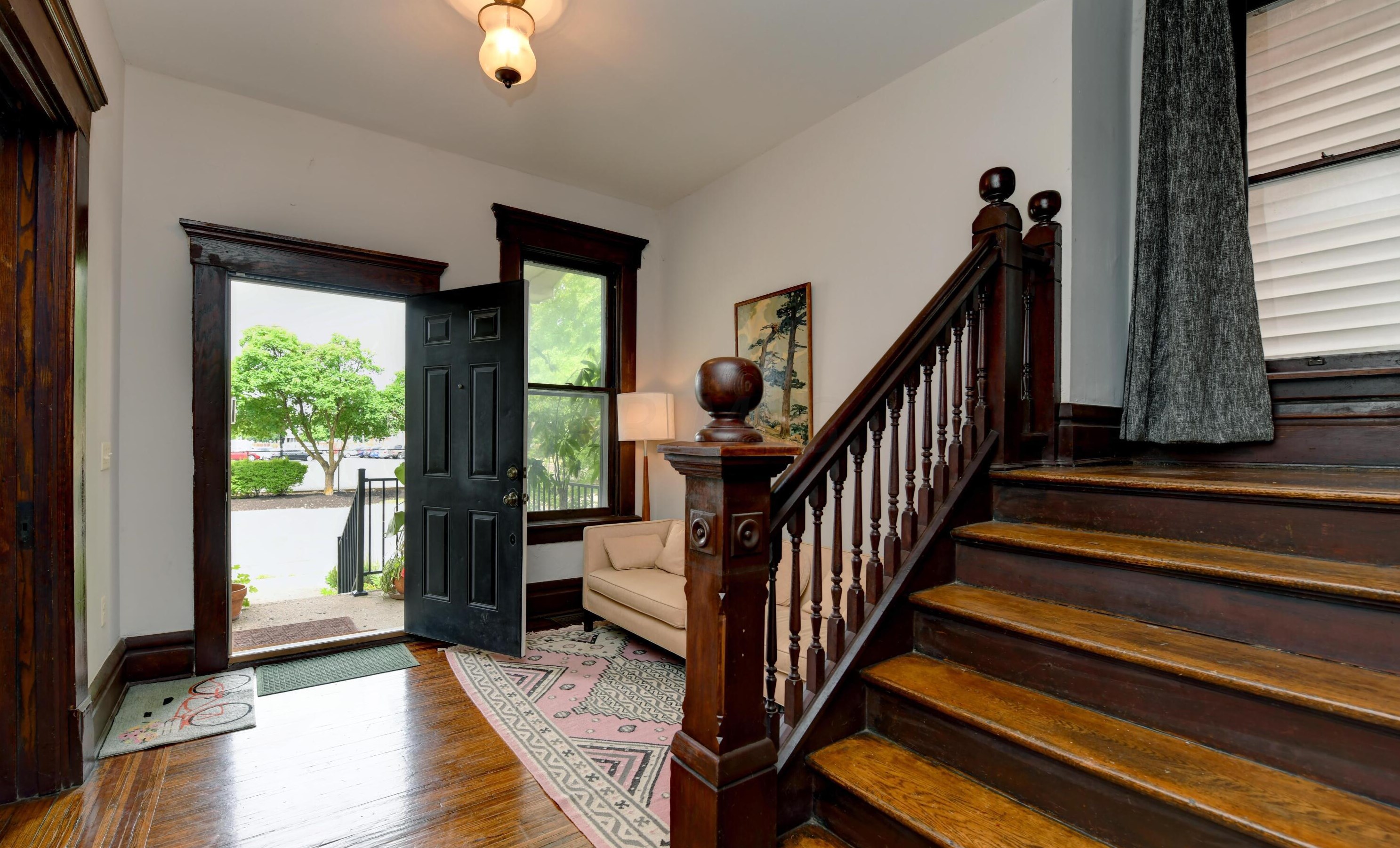 62 Ohio Ave, Columbus OH  43203-1949 exterior