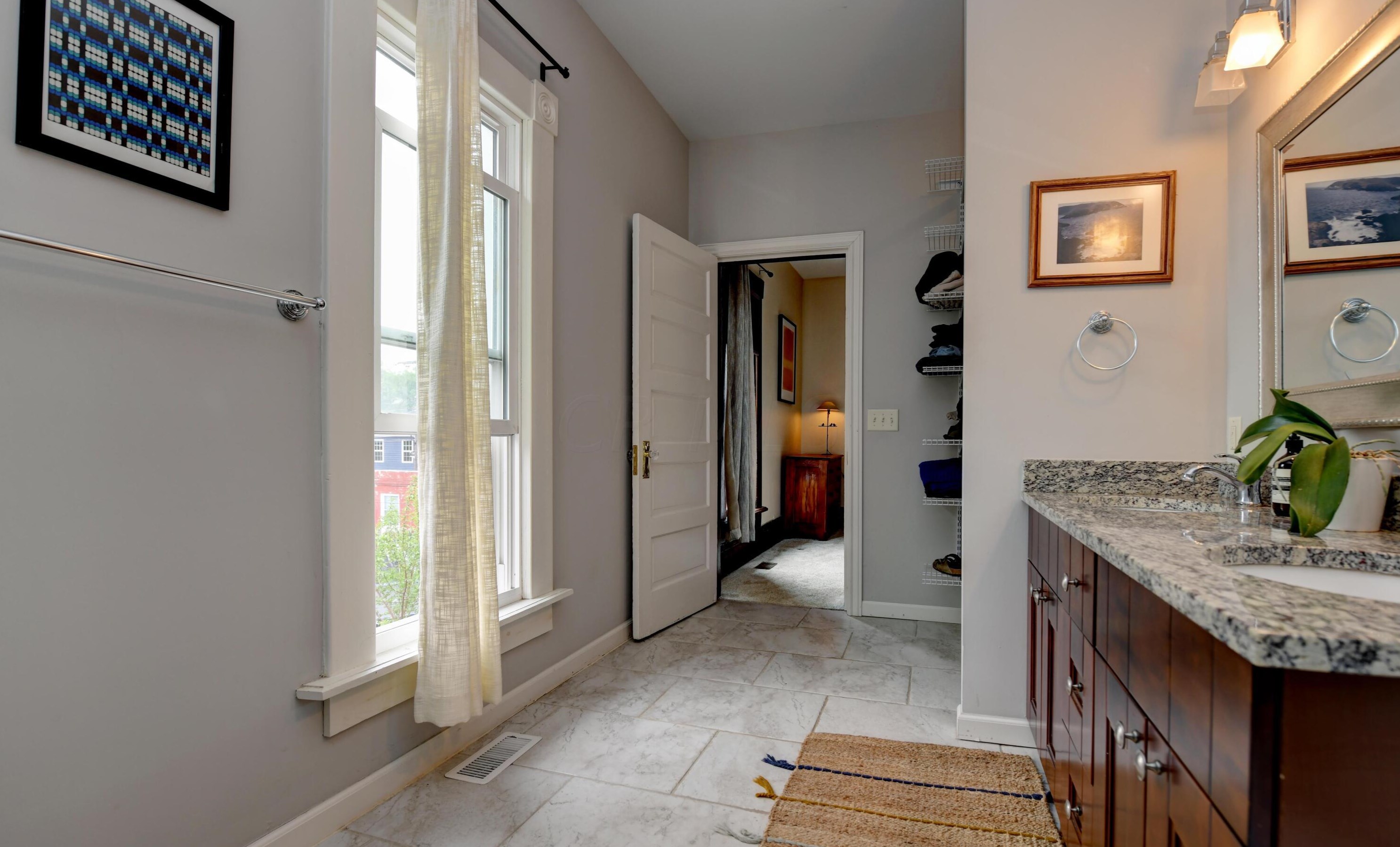 62 Ohio Ave, Columbus OH  43203-1949 exterior