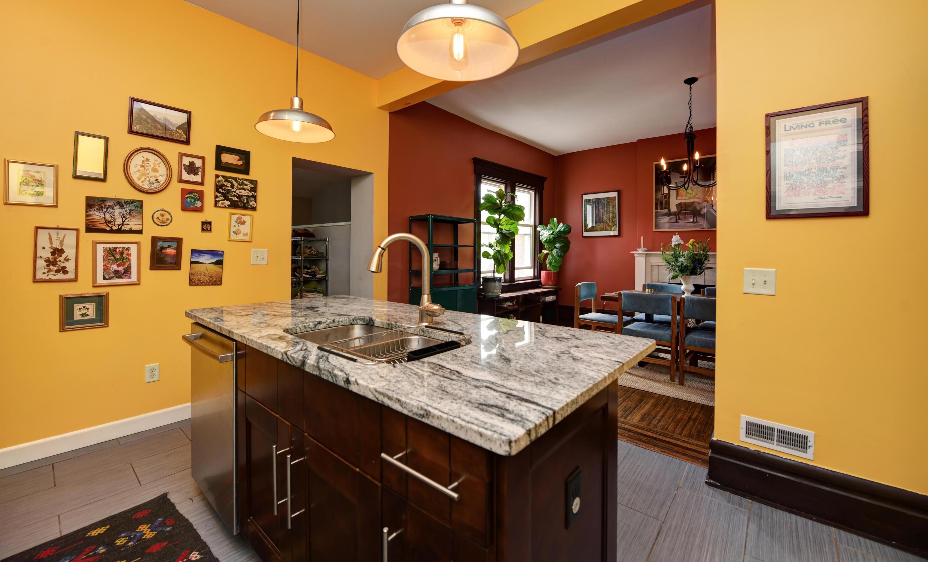 62 Ohio Ave, Columbus OH  43203-1949 exterior