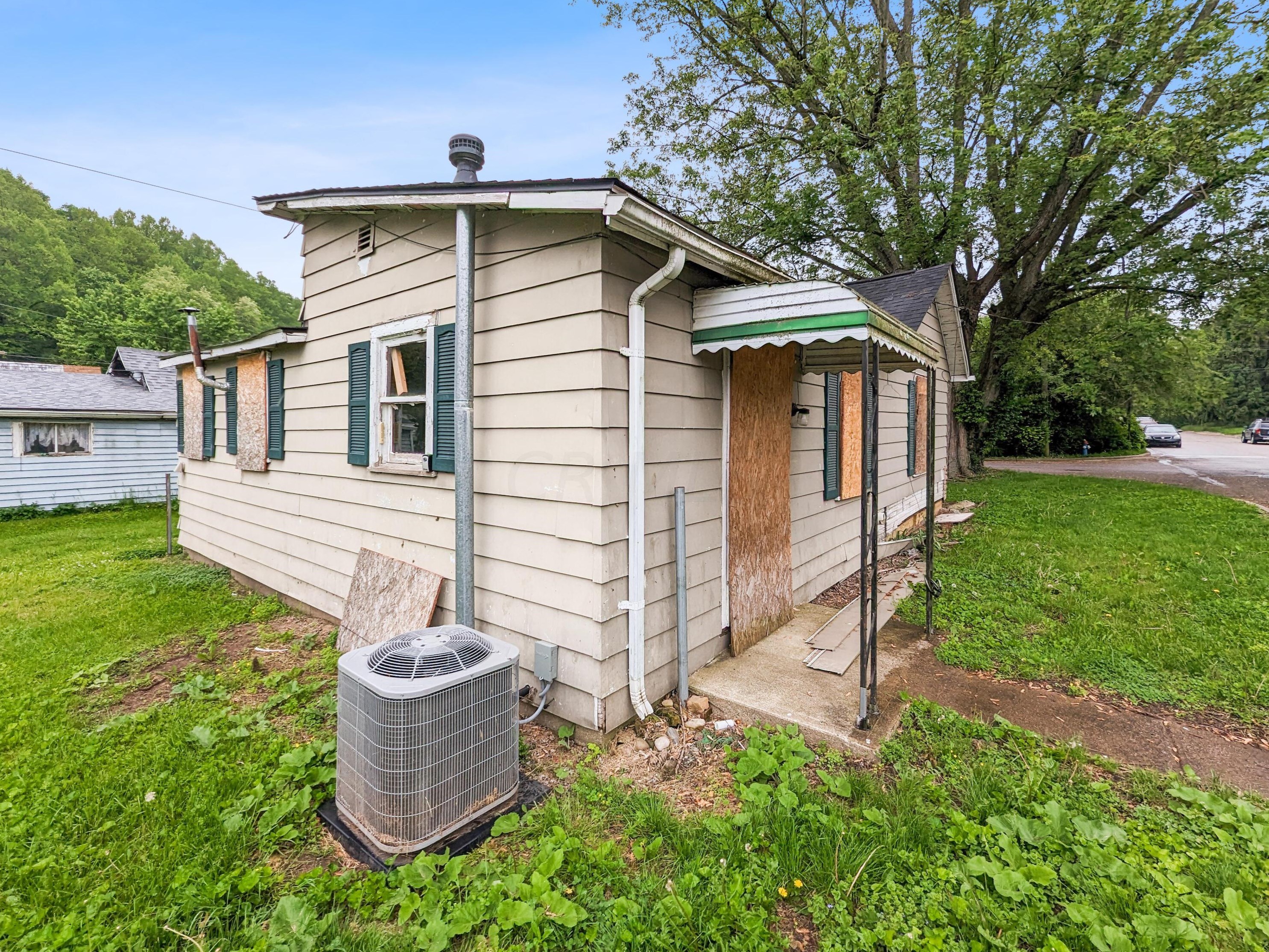 926 Fairfield Ave, Lancaster OH  43130-4880 exterior