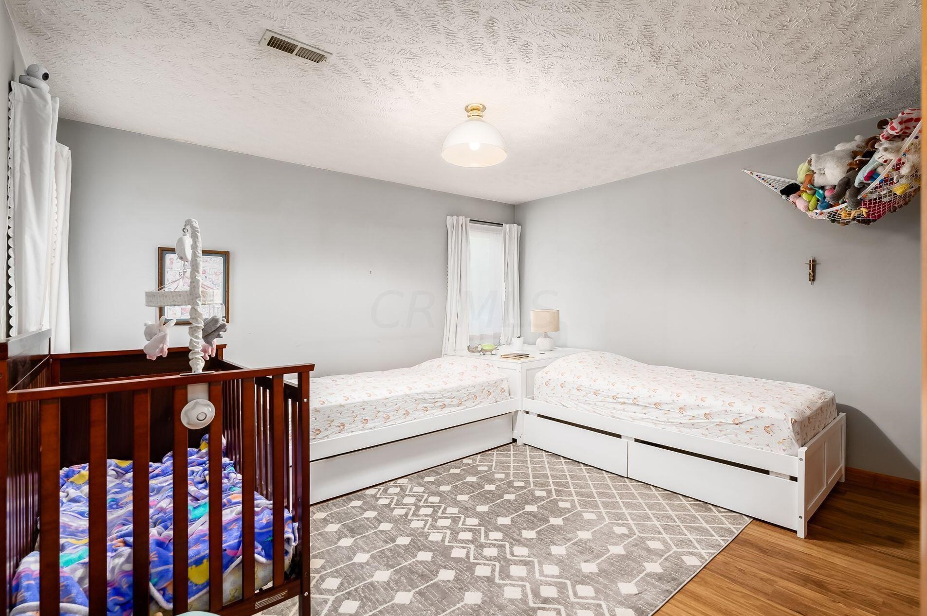 354 Schrock Rd, Westerville OH  43081-3455 exterior