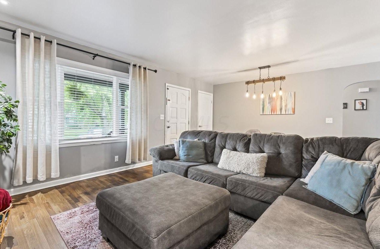 1659 Linwood Ave, Columbus OH  43207-1430 exterior