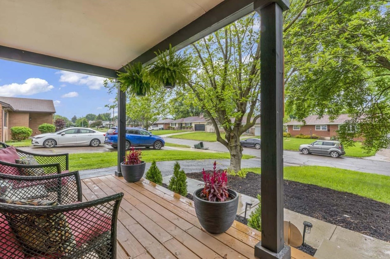 1659 Linwood Ave, Columbus OH  43207-1430 exterior