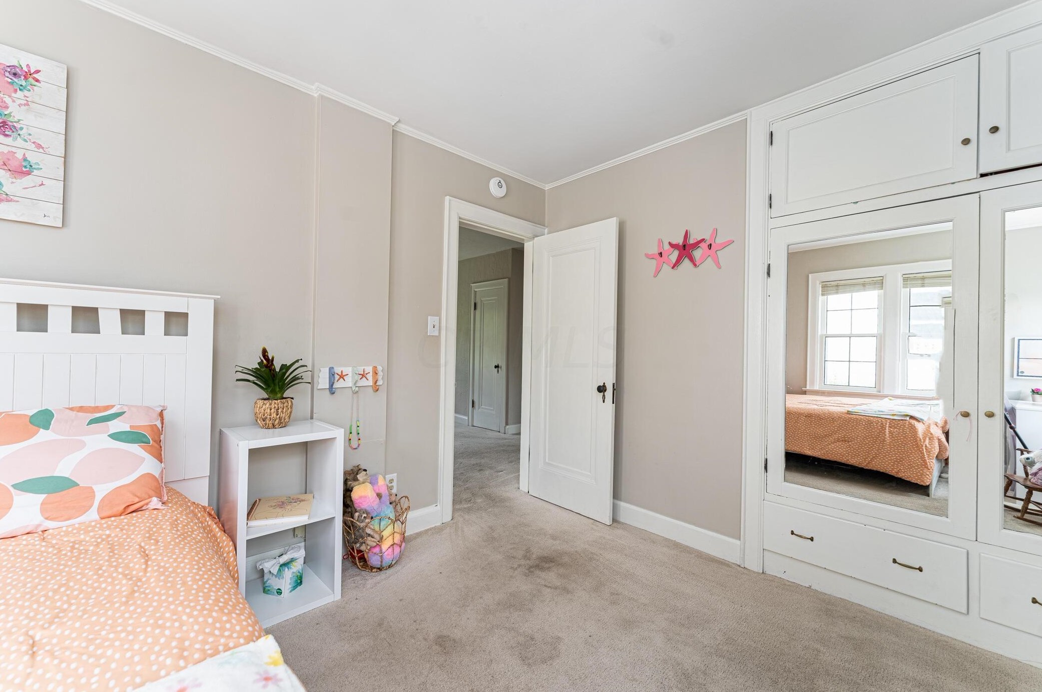 49 Remington Rd, Columbus OH  43209-1442 exterior