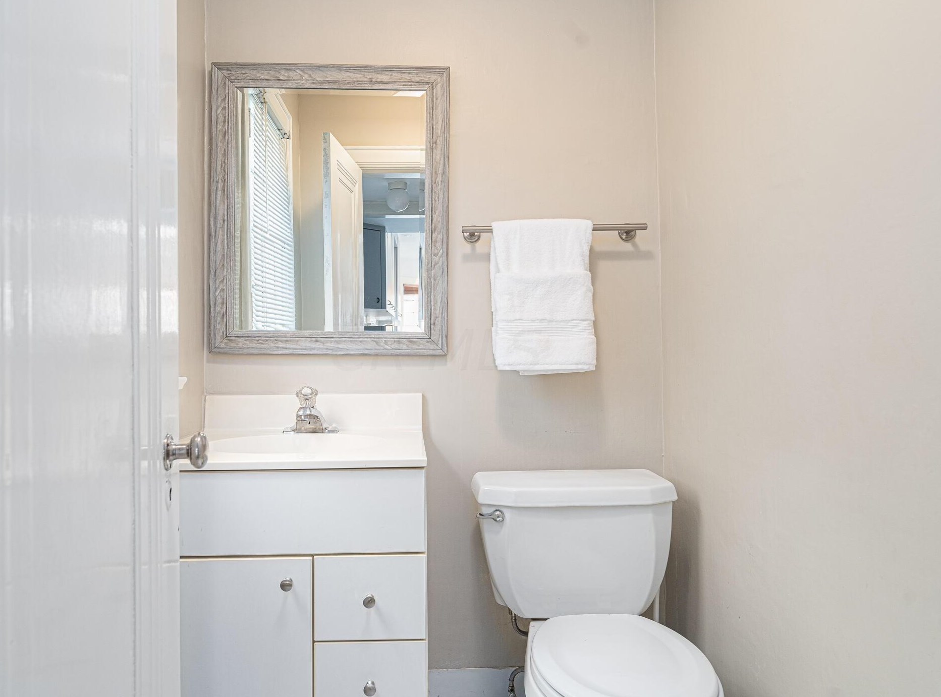 49 Remington Rd, Columbus OH  43209-1442 exterior