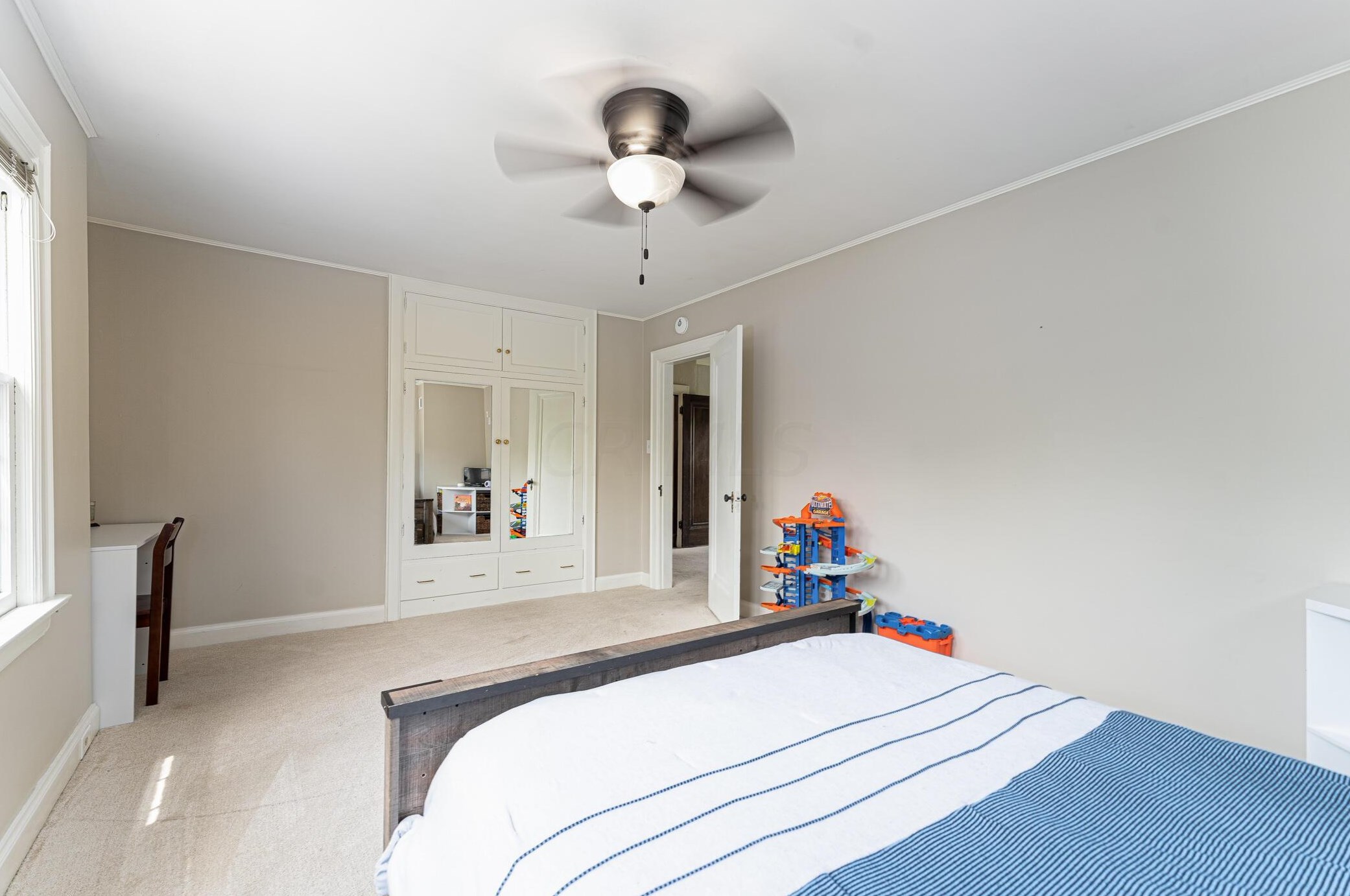 49 Remington Rd, Columbus OH  43209-1442 exterior