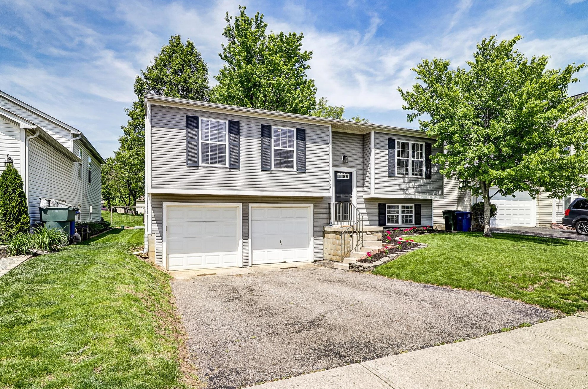 3524 Steiner St, Columbus, OH 43231-7364