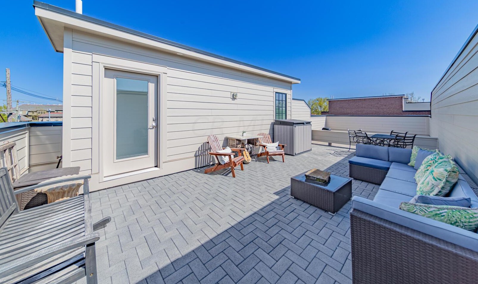 33 Whittier St, Columbus OH 43206-2943 exterior