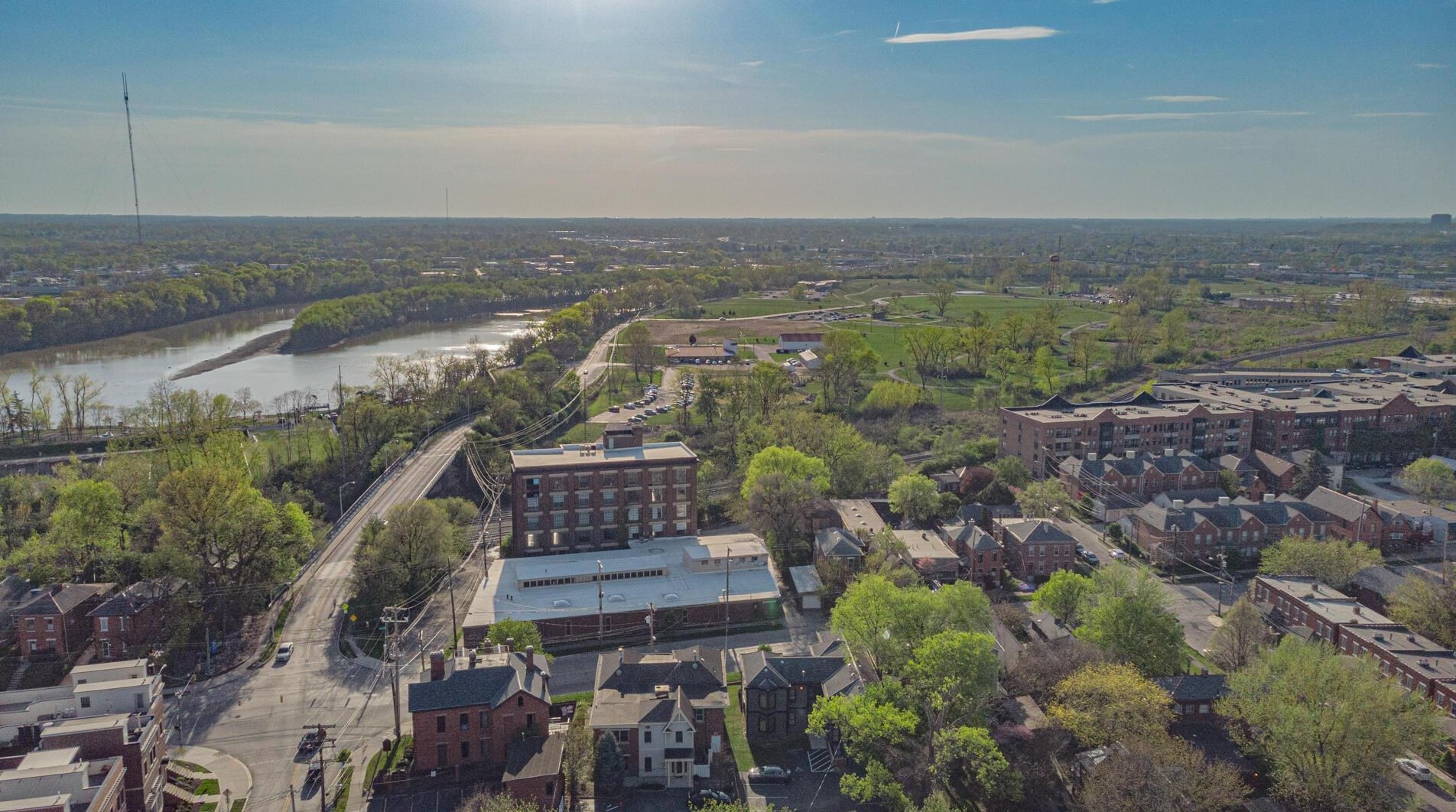 33 Whittier St, Columbus OH 43206-2943 exterior