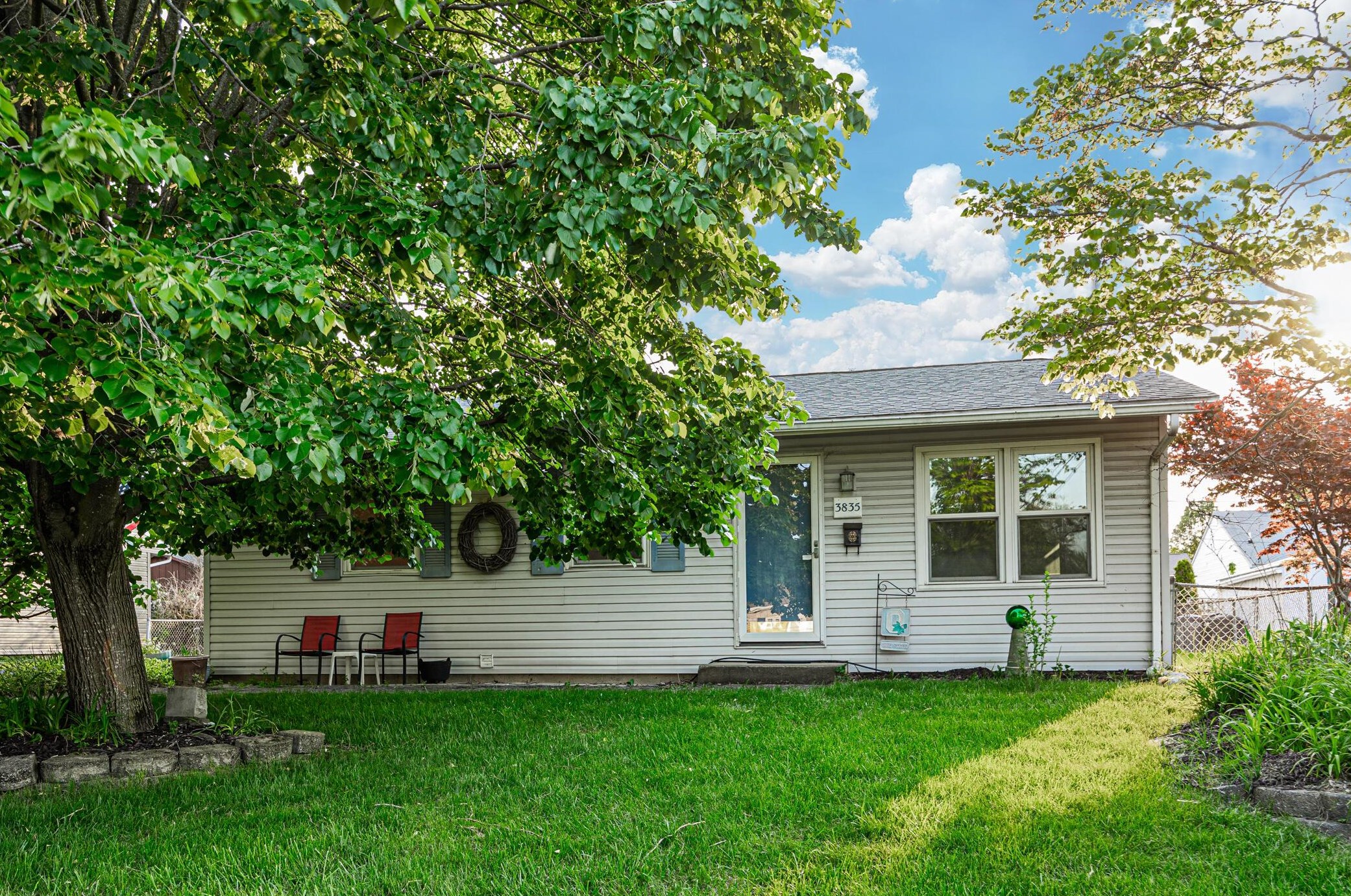 3835 Hillcrest St, Hilliard, OH 43026-1603
