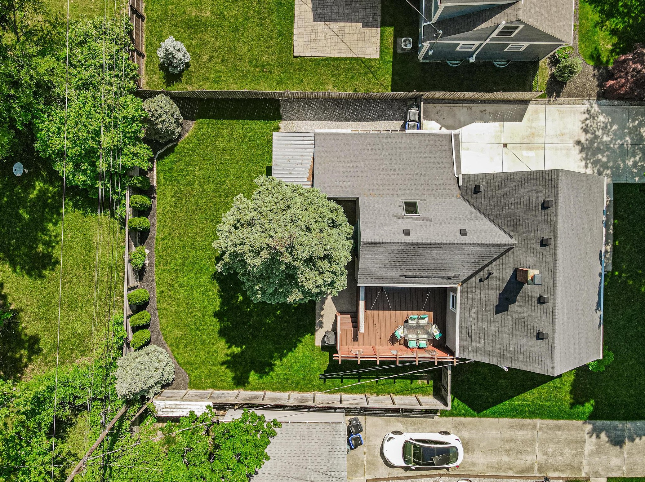 2174 Cranford Rd, Columbus, OH 43221-1240