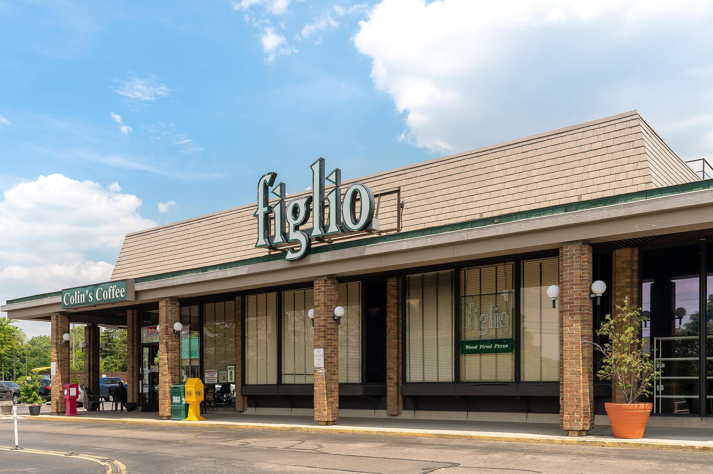 2060 Glenmere Rd, Columbus OH  43220-4808 exterior