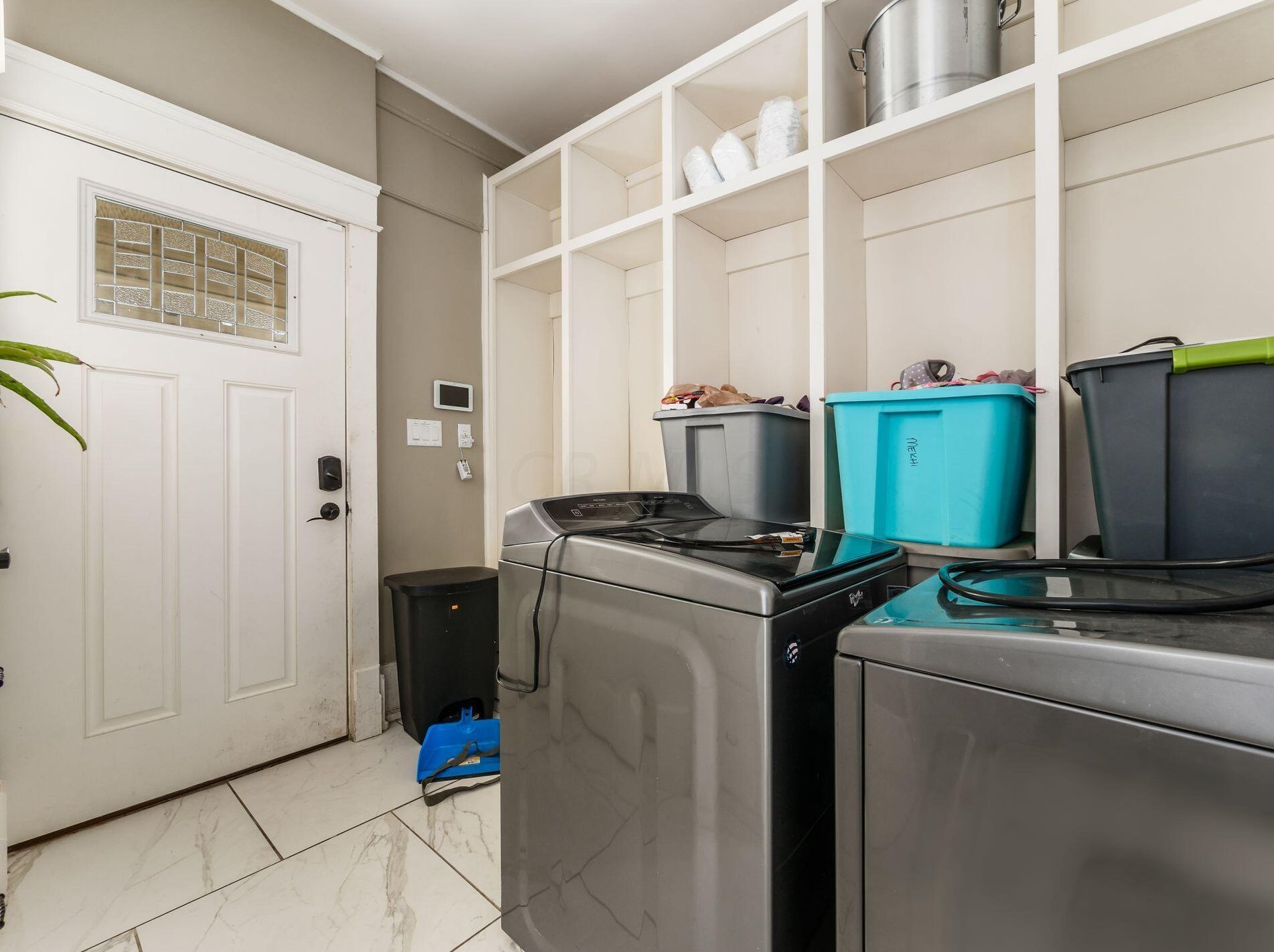 1063 Bryden Rd, Columbus OH 43205-1930 exterior