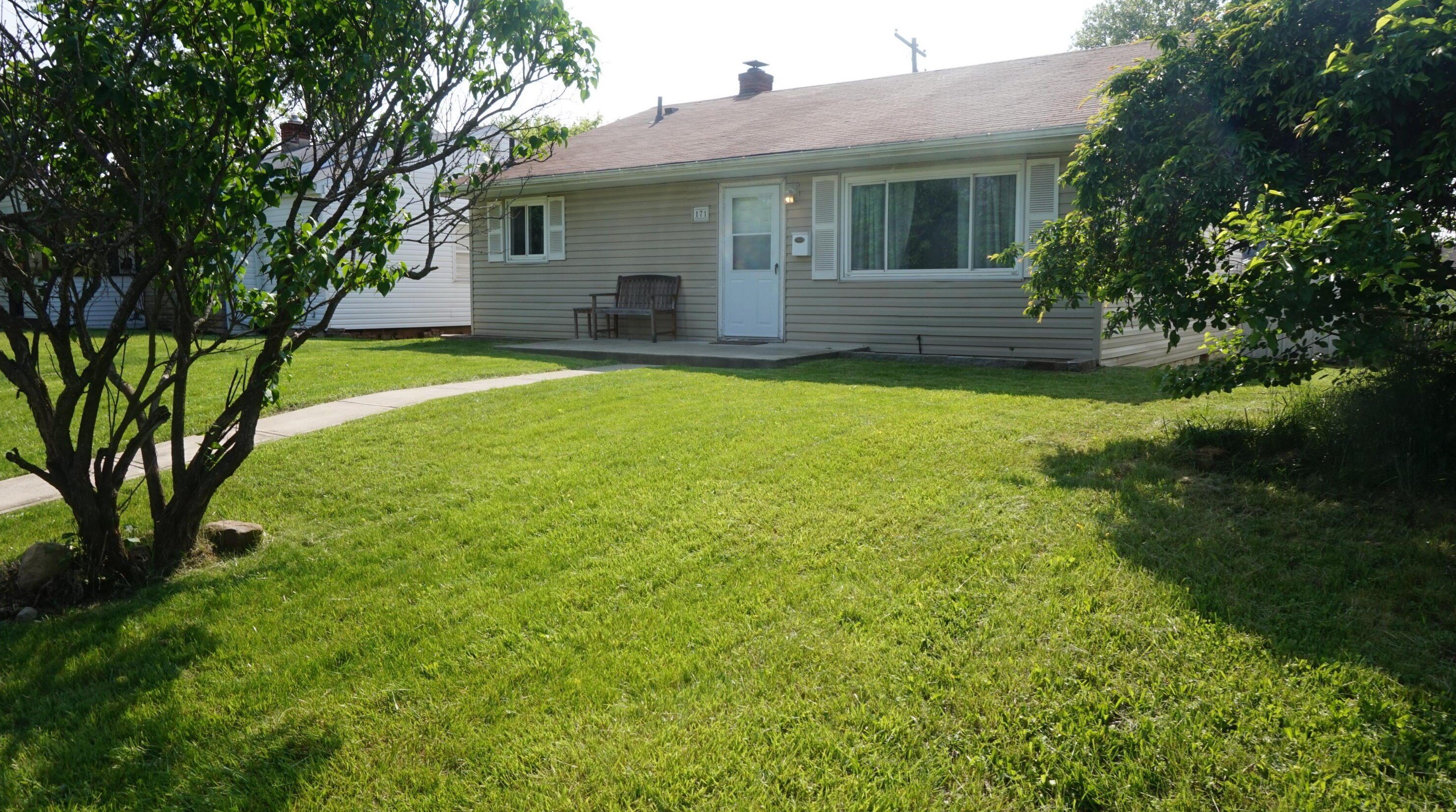 171 Fernhill Ave, Columbus, OH 43228-1765