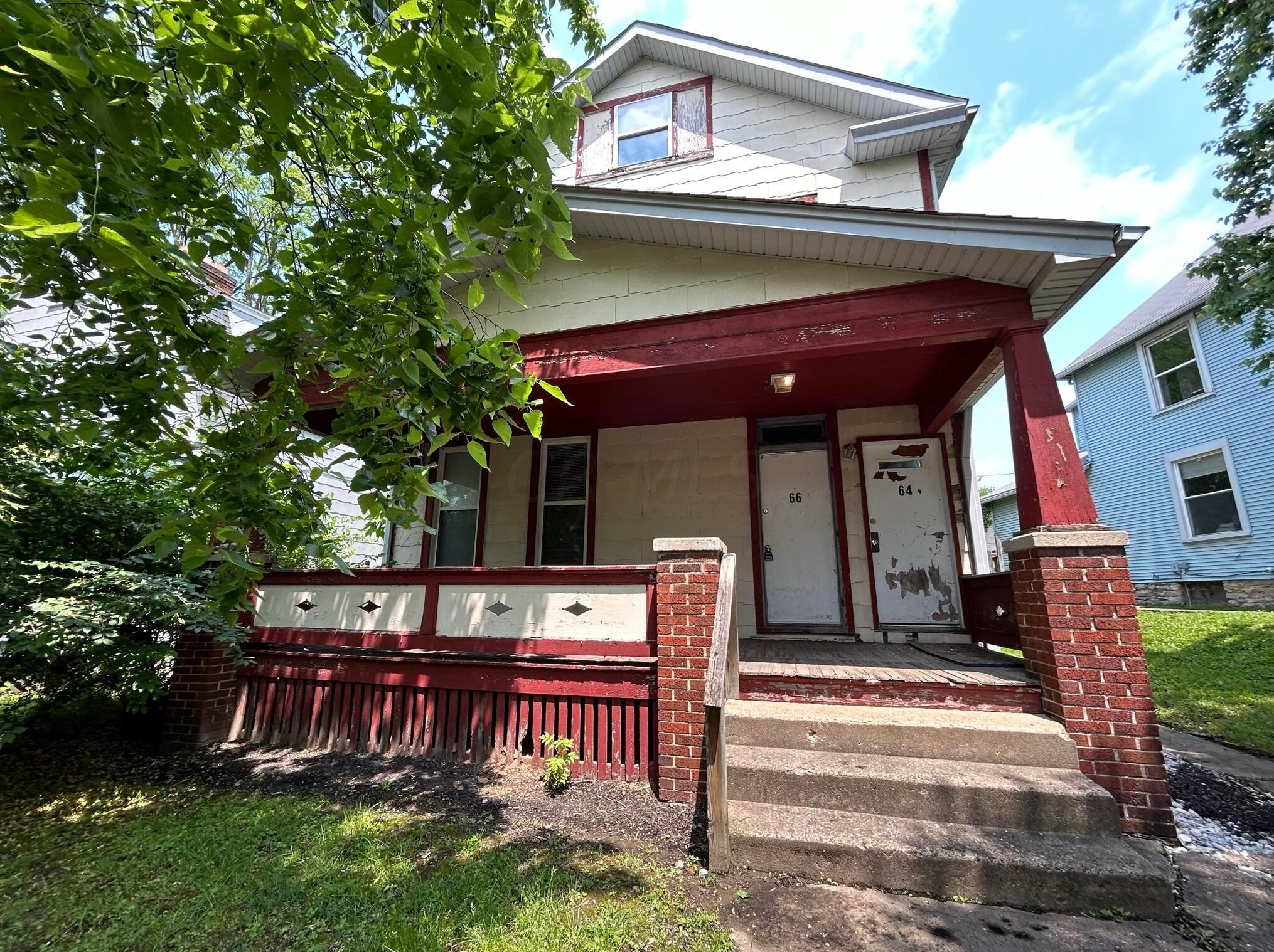 64 Blake Ave, Columbus OH  43202-2906 exterior