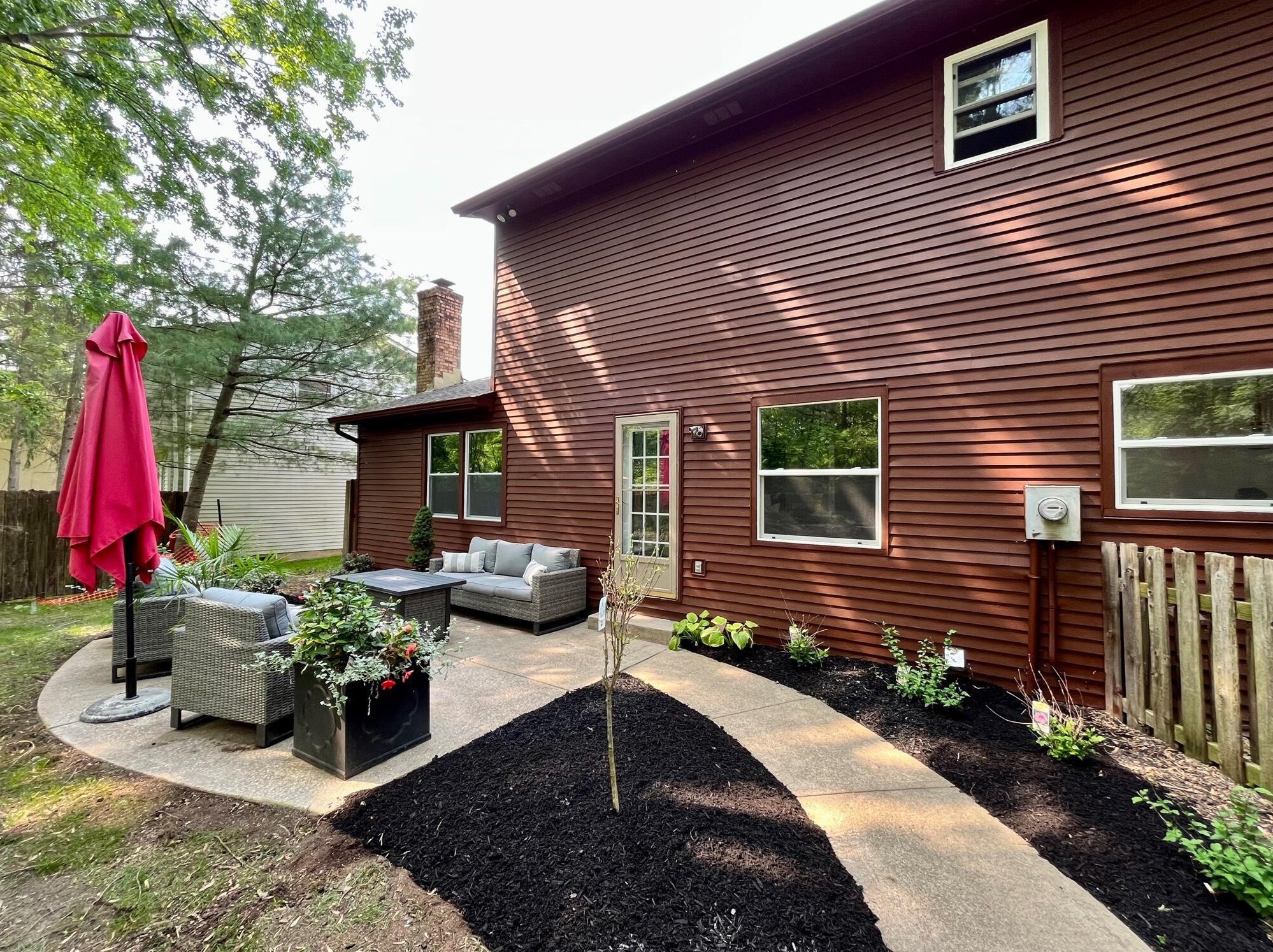 1005 Autumn Lake Ct, Westerville OH  43081-3110 exterior