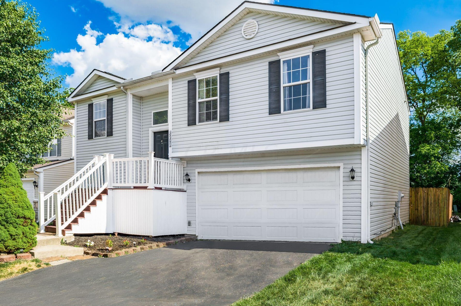 517 Wellsleyglen Dr, Columbus, OH 43207-8757